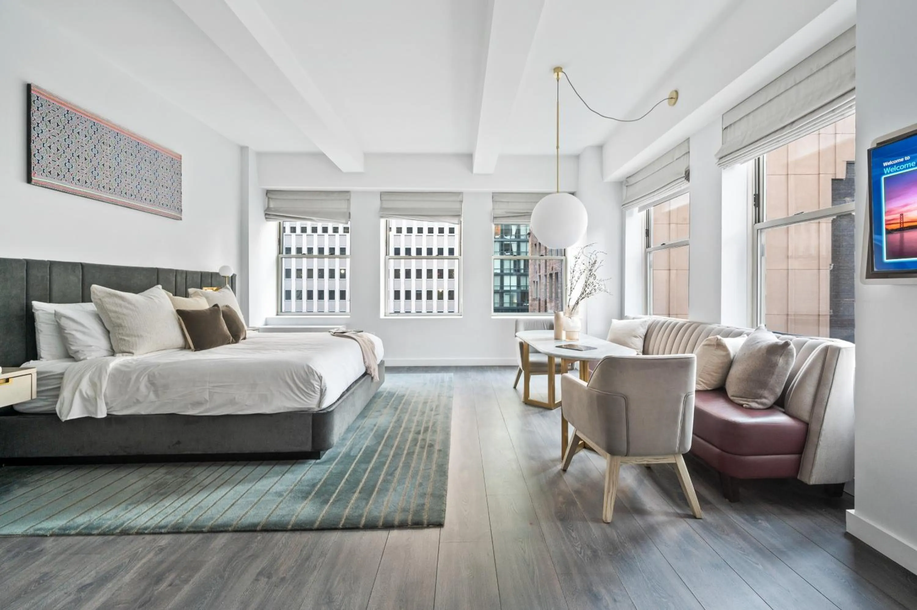 Bed in Sonder City Hall Park