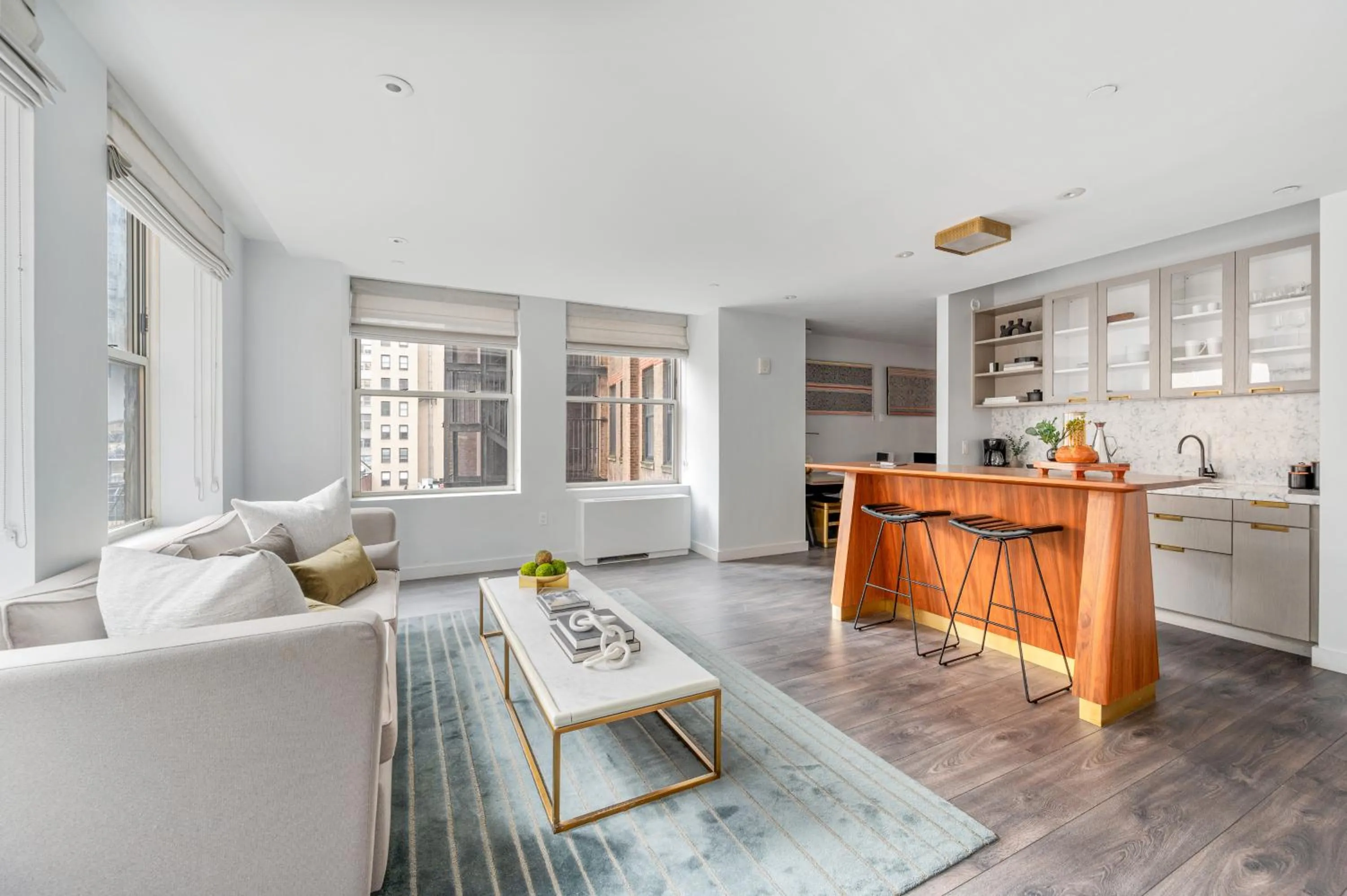 Living room in Sonder City Hall Park