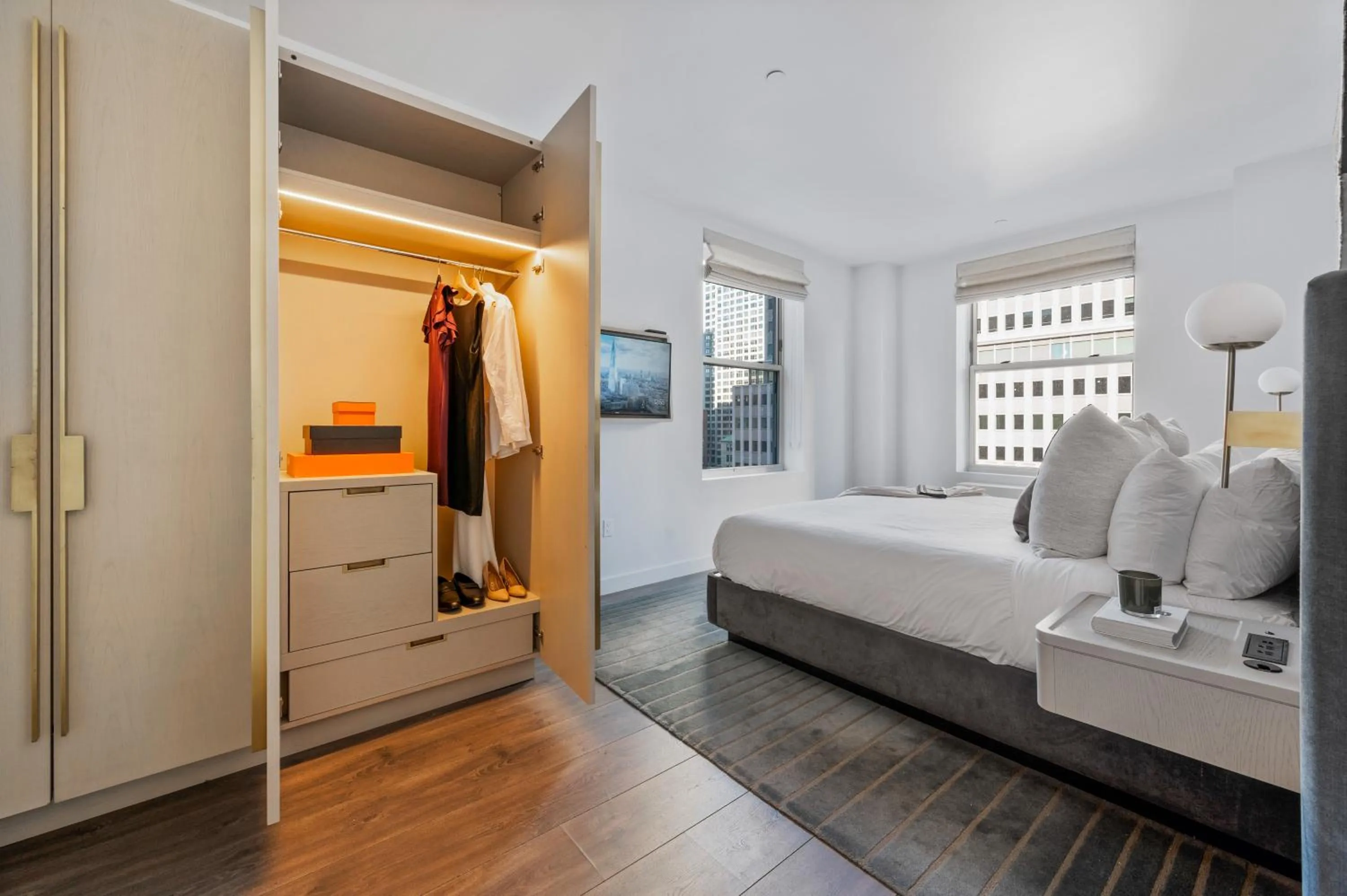 Bed in Sonder City Hall Park