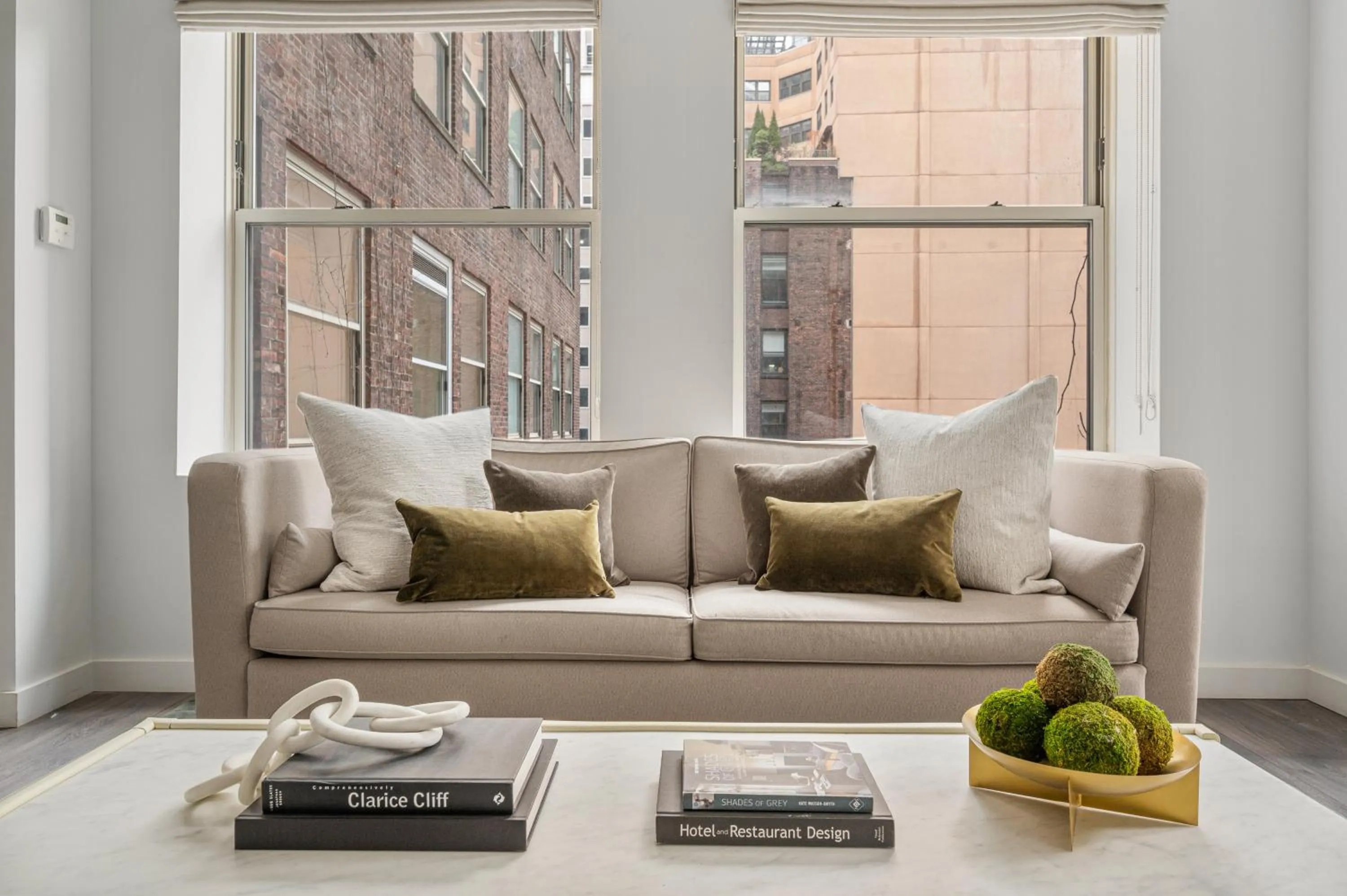 Living room in Sonder City Hall Park