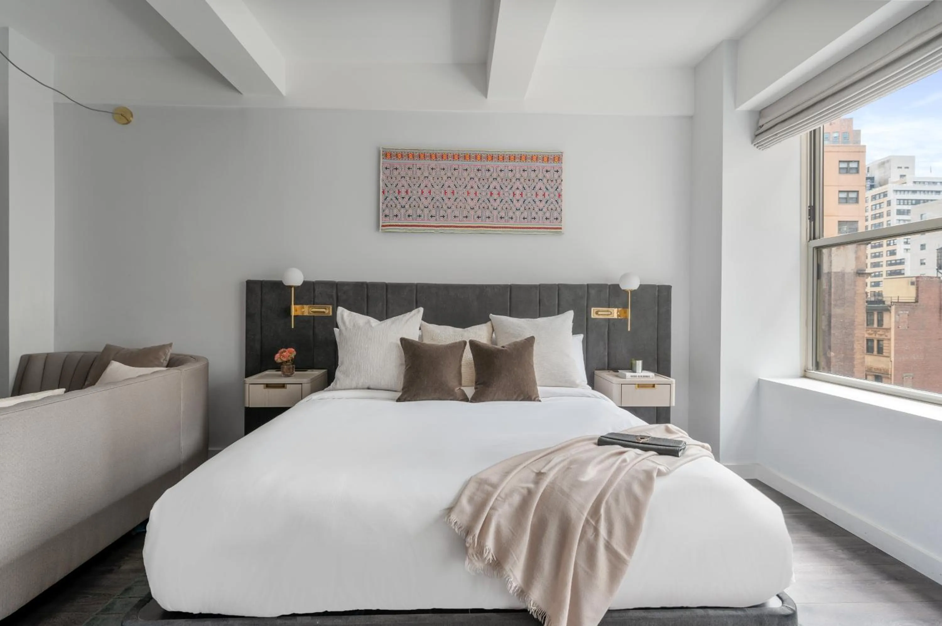 Bed in Sonder City Hall Park