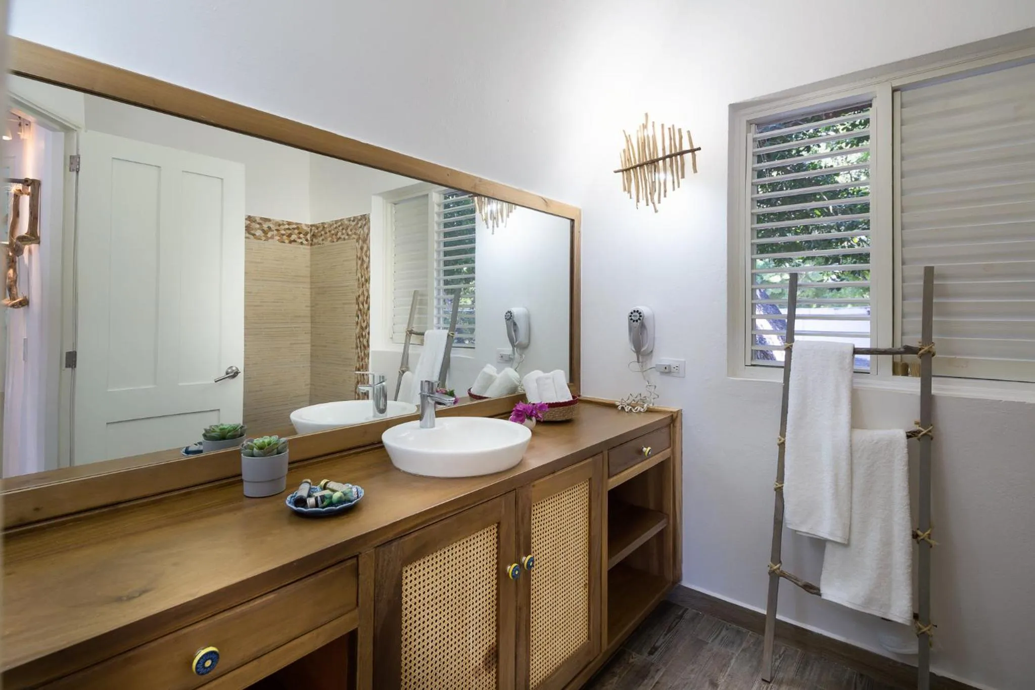 Bathroom in Punta Rucia Lodge Hotel Boutique & Spa