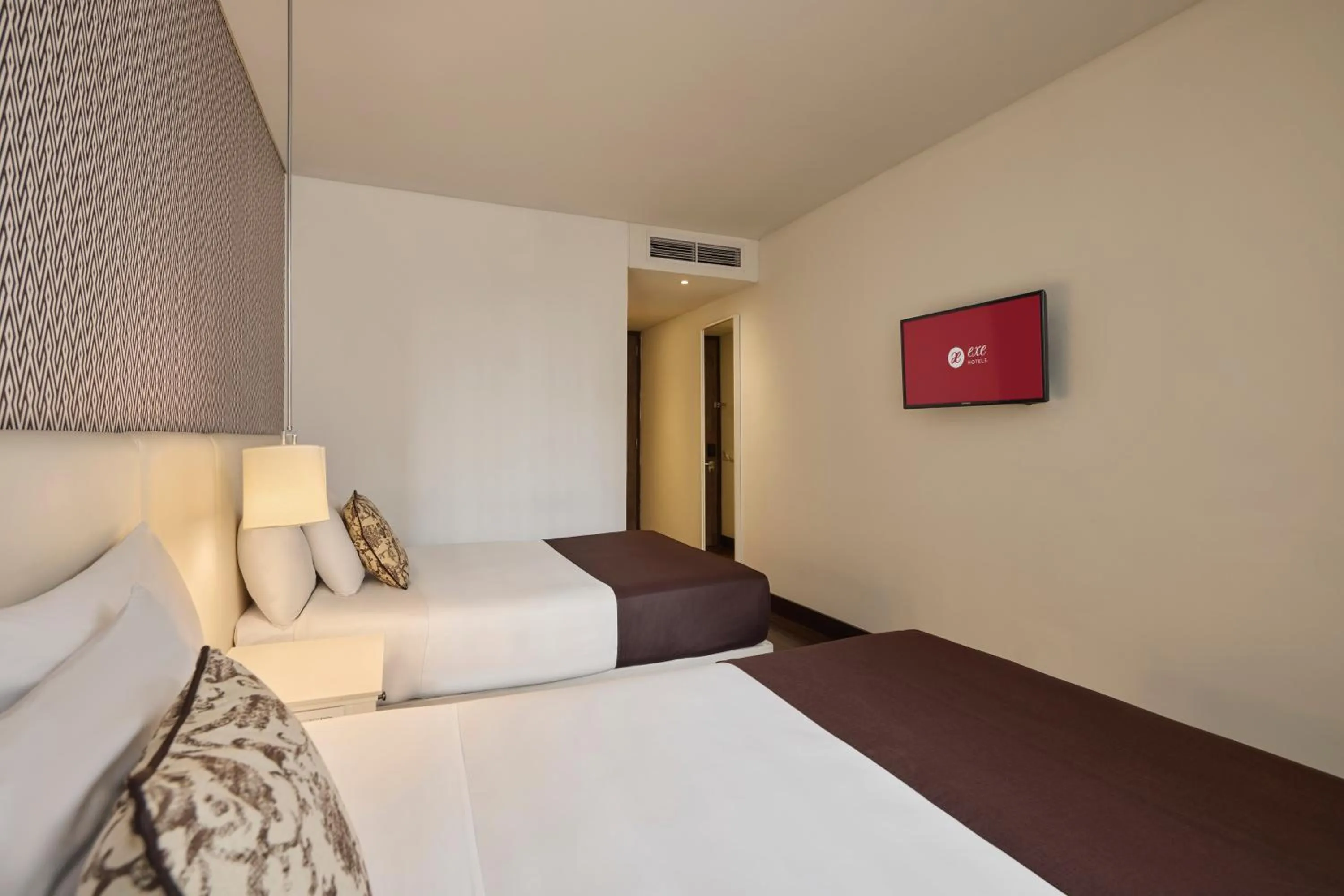 Photo of the whole room, Bed in Exe Bacata 95