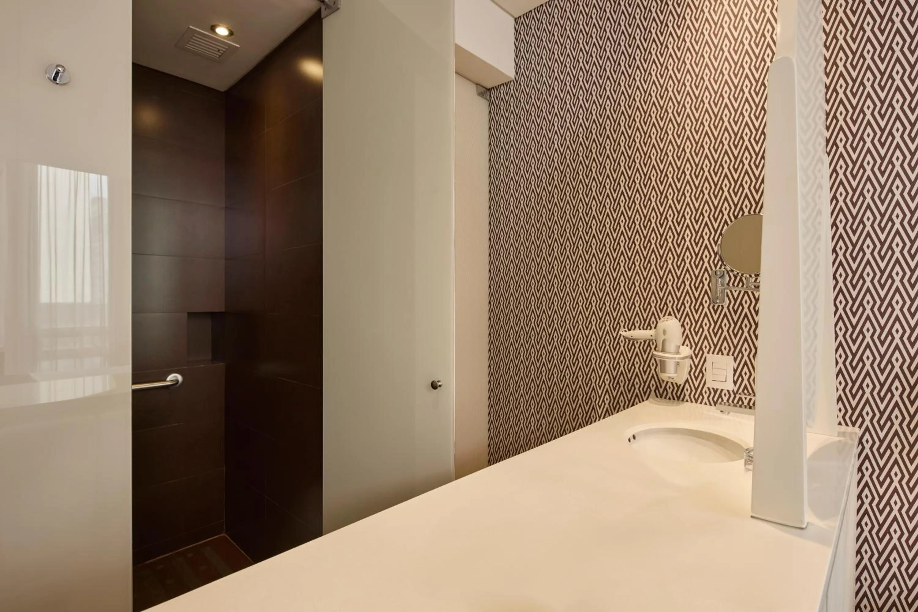 Shower in Exe Bacata 95