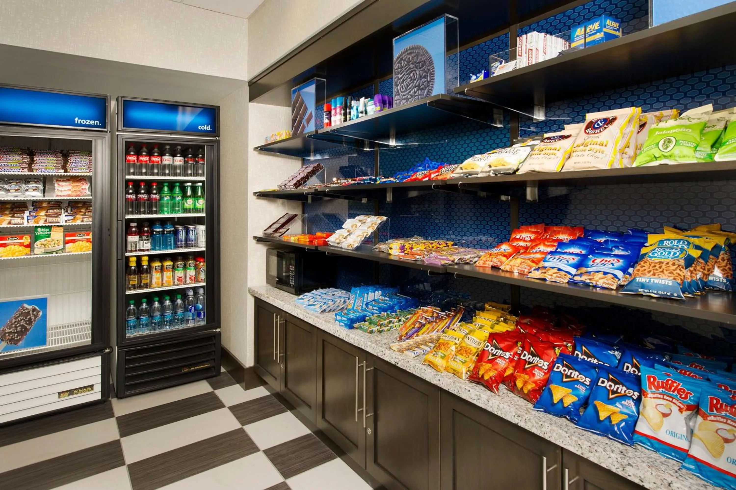 Restaurant/places to eat in Hampton Inn & Suites - Buffalo Airport