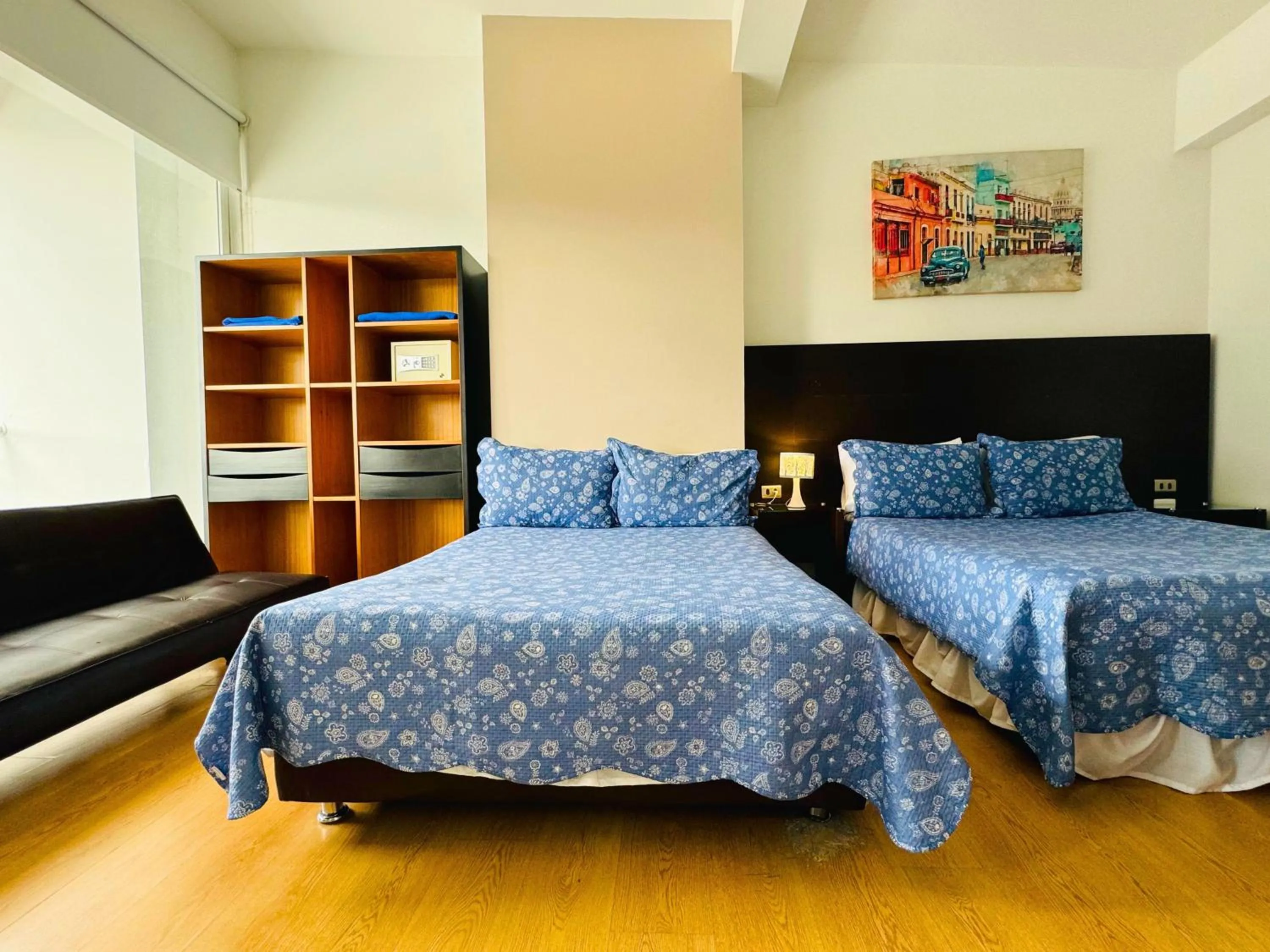 Bed in Aparta Suite Continental Bogotá