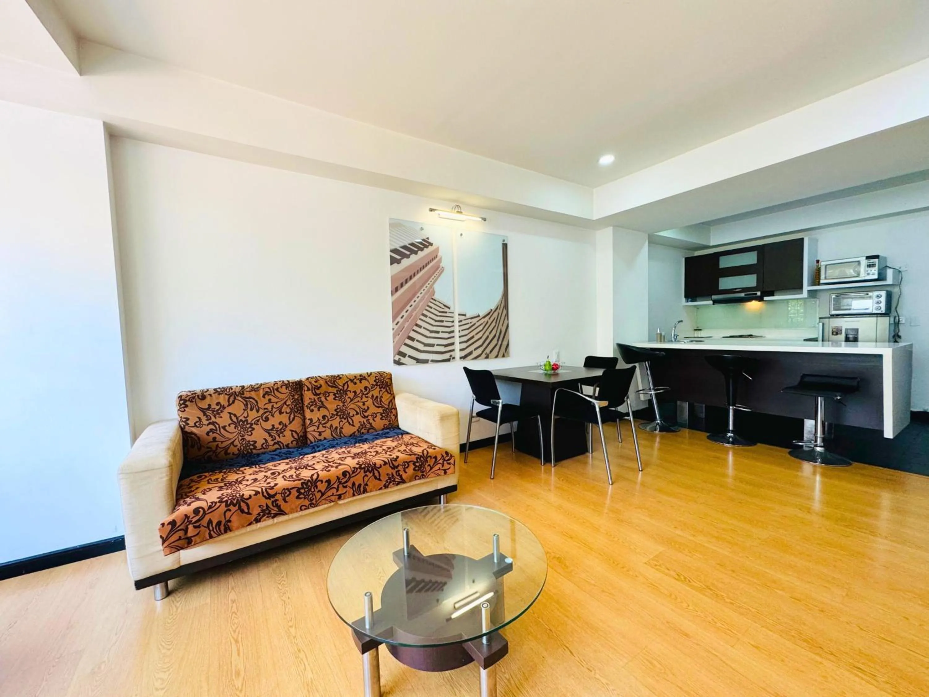 Living room in Aparta Suite Continental Bogotá