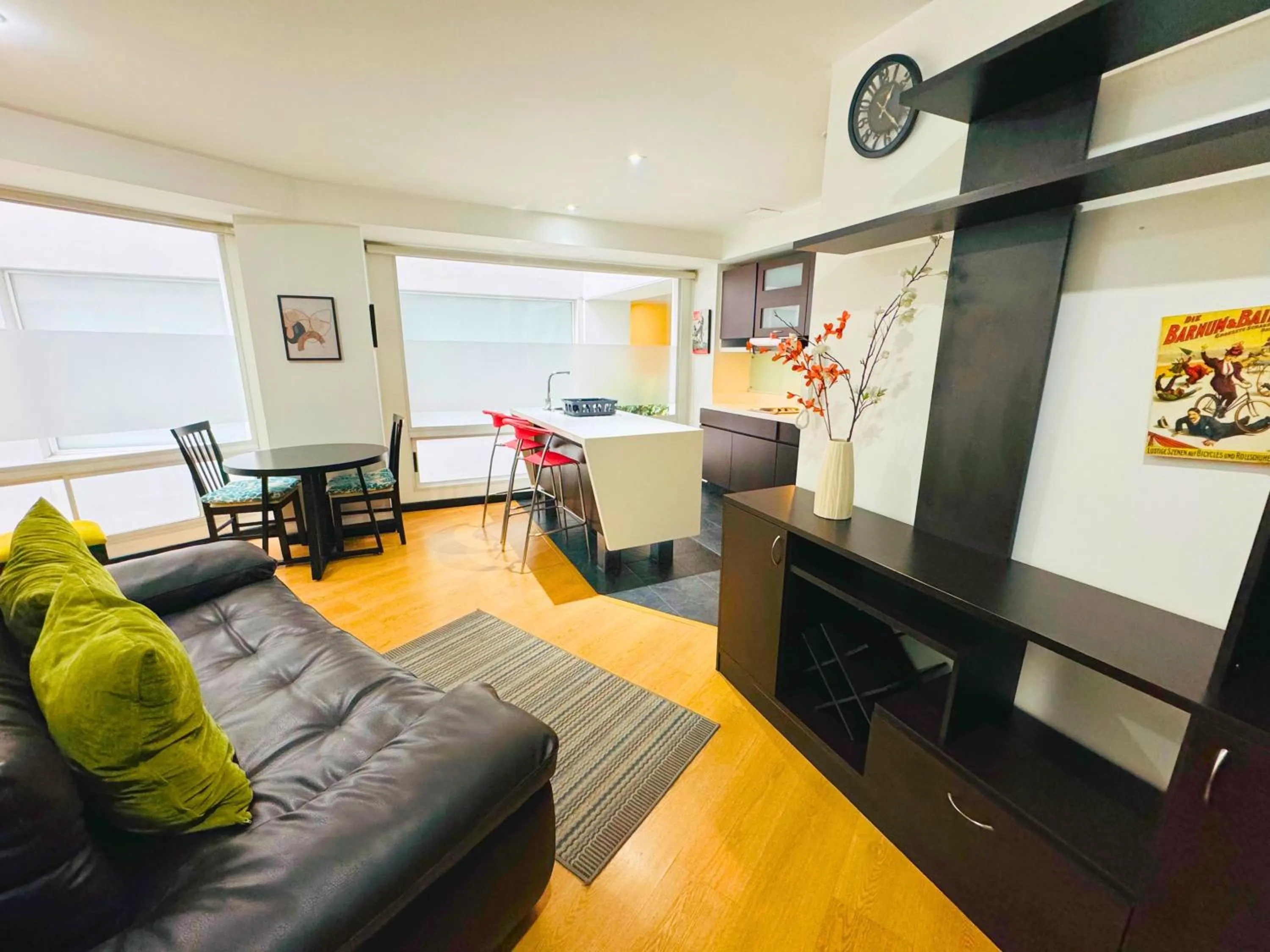 Living room in Aparta Suite Continental Bogotá