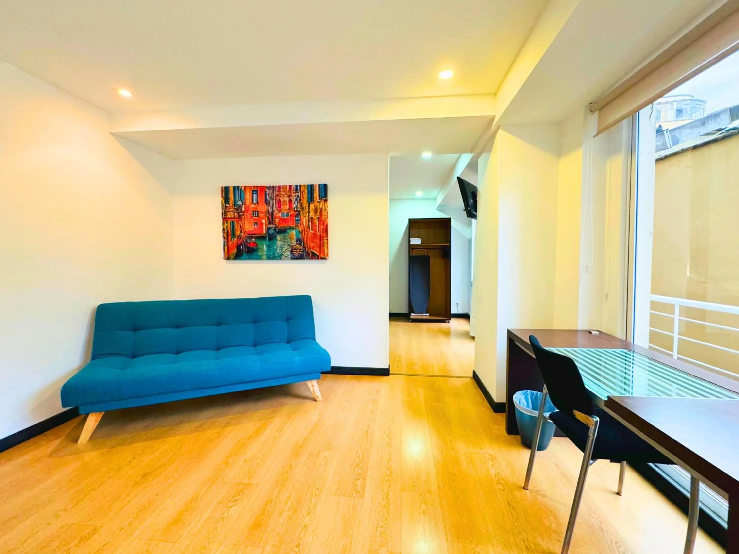 Living room in Aparta Suite Continental Bogotá