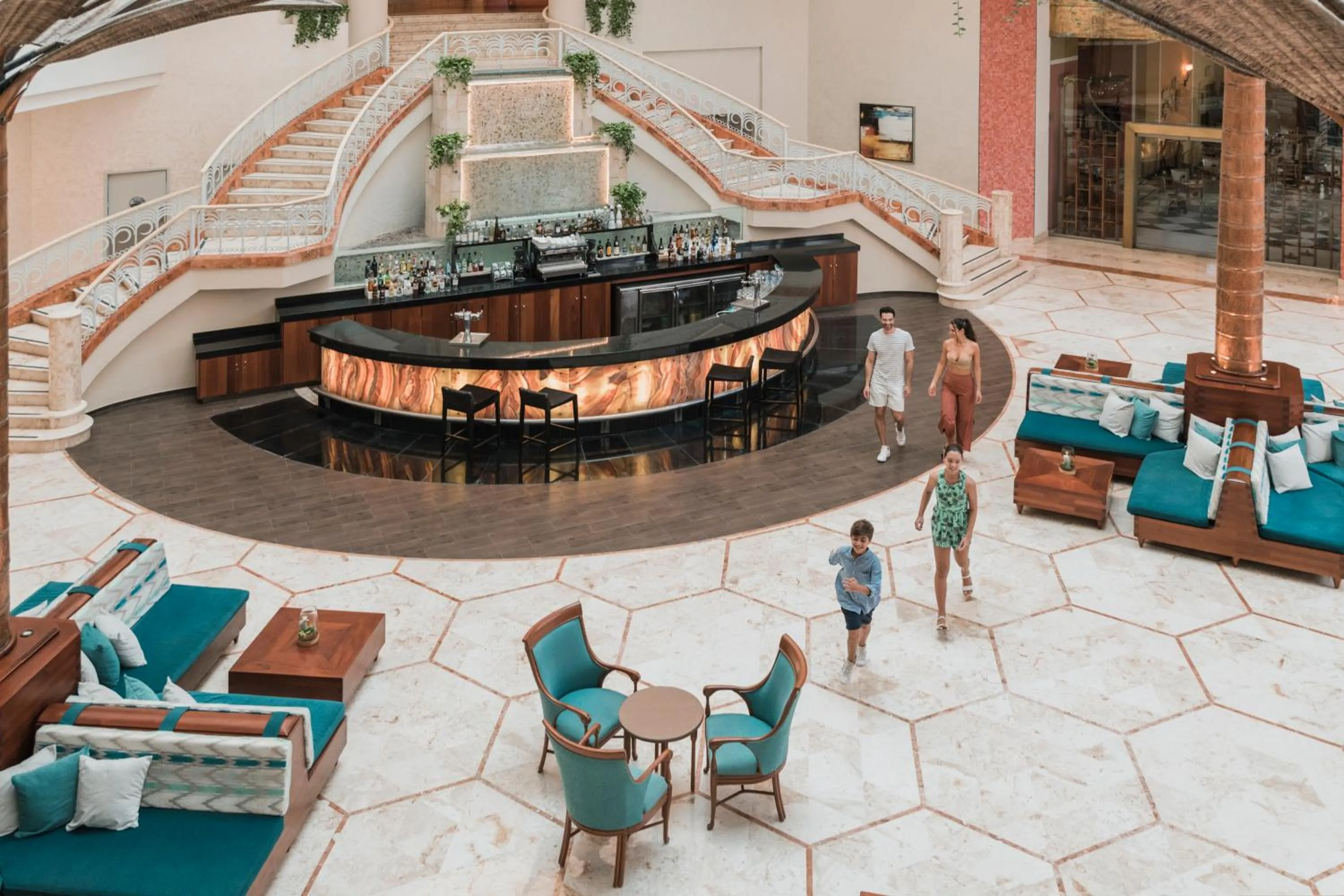 Lounge or bar in Iberostar Selection Cancun - All Inclusive