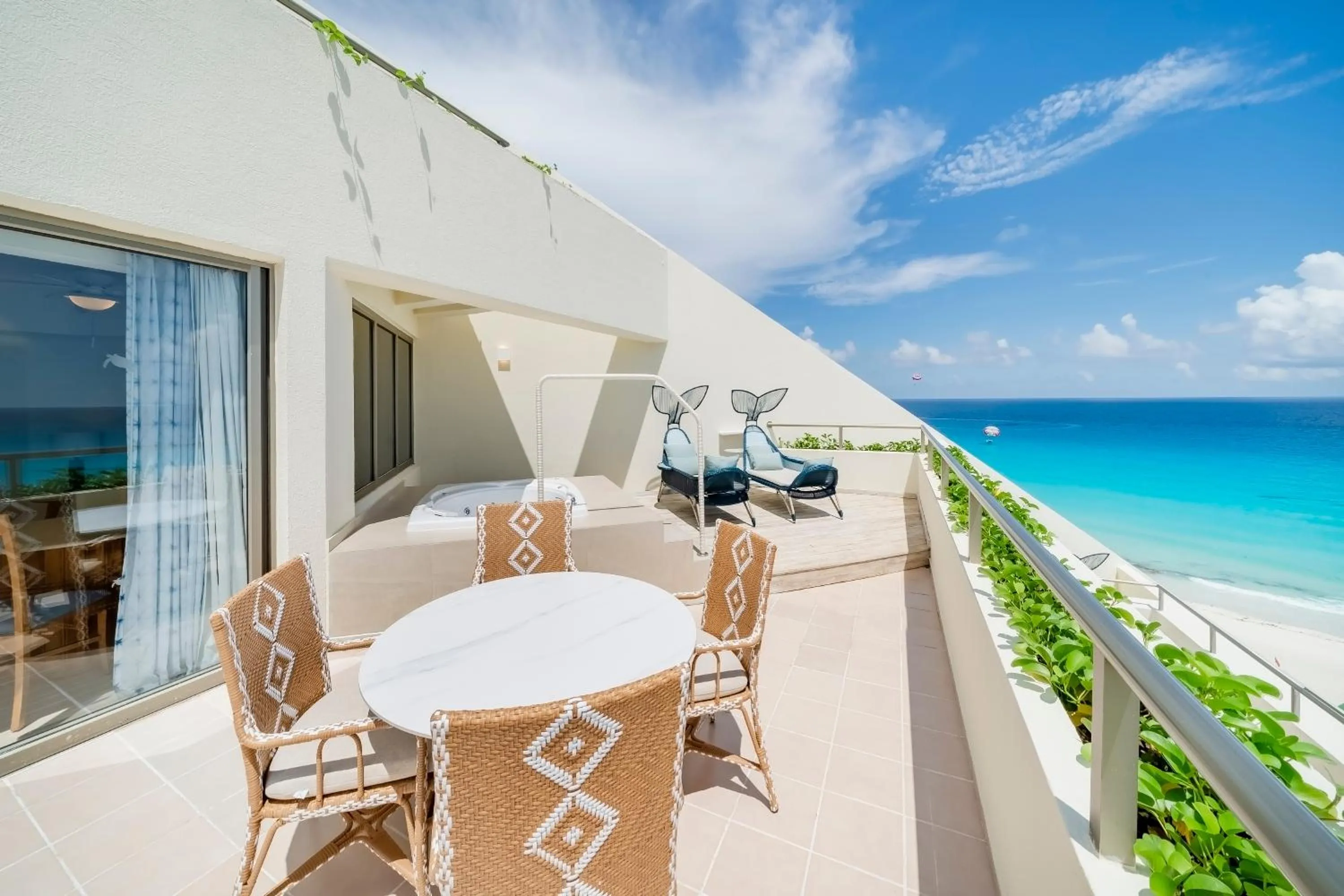 Patio in Iberostar Selection Cancun - All Inclusive