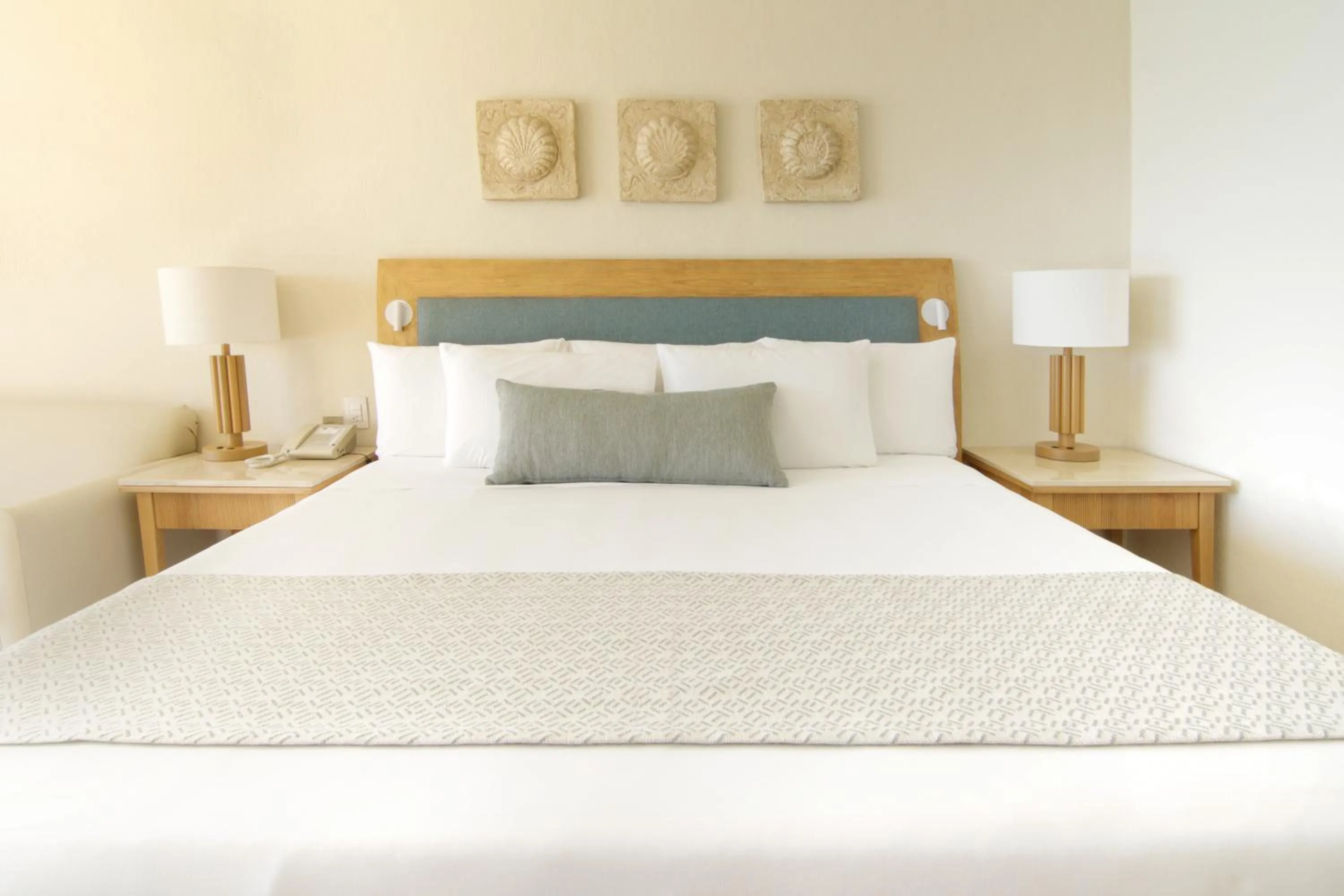 Bed in Iberostar Selection Cancun - All Inclusive