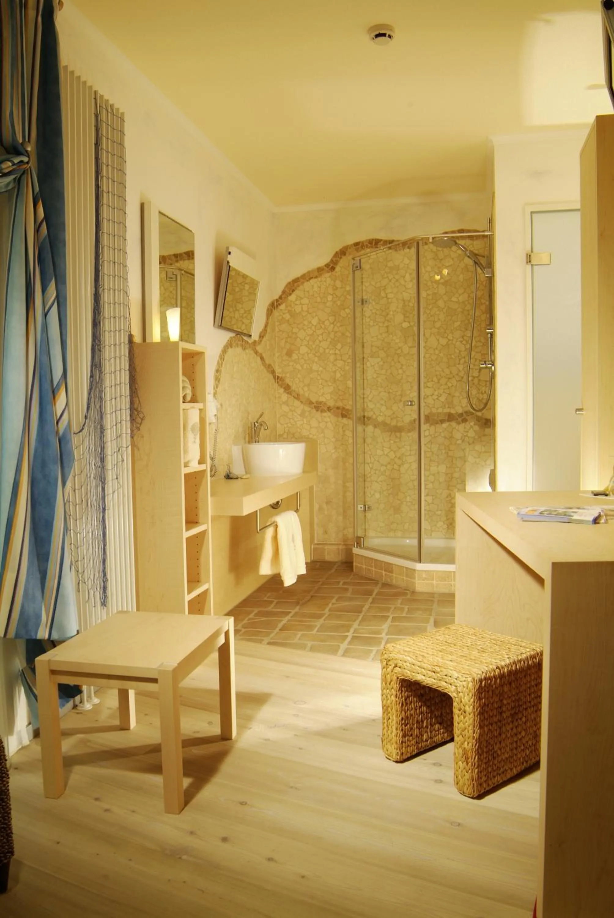 Photo of the whole room in Flair Hotel Zum Schwarzen Reiter