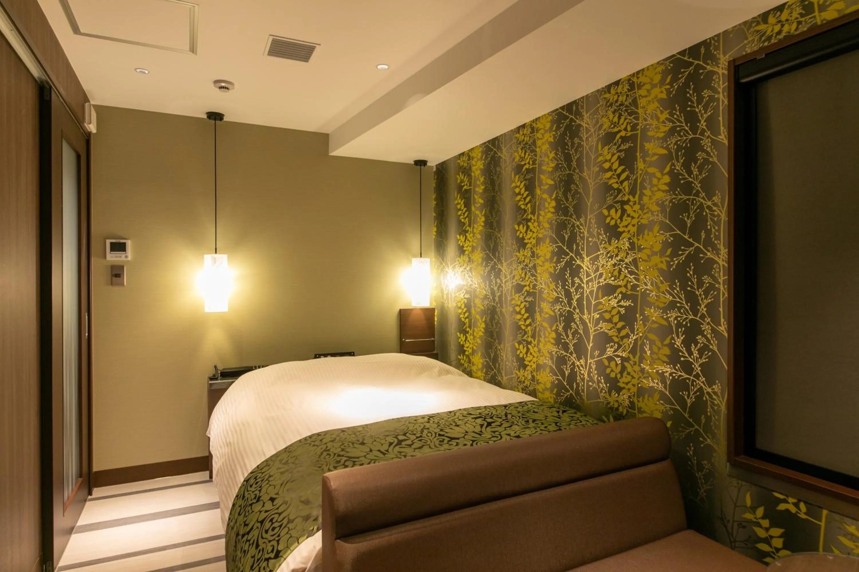 Bed in Hotel Karuta Akasaka -Adult only-