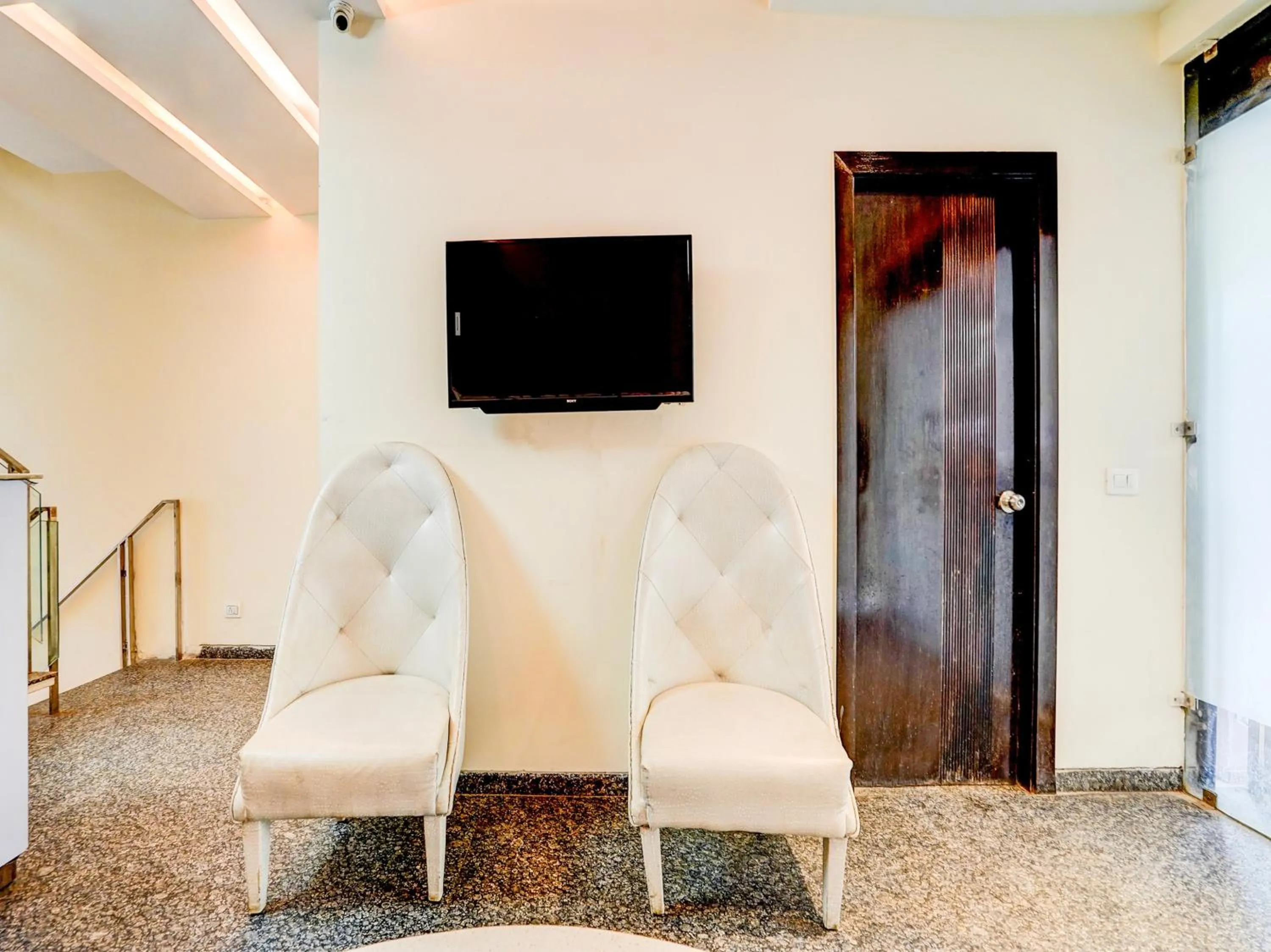 Lobby or reception in Townhouse Pitampura West Enclave