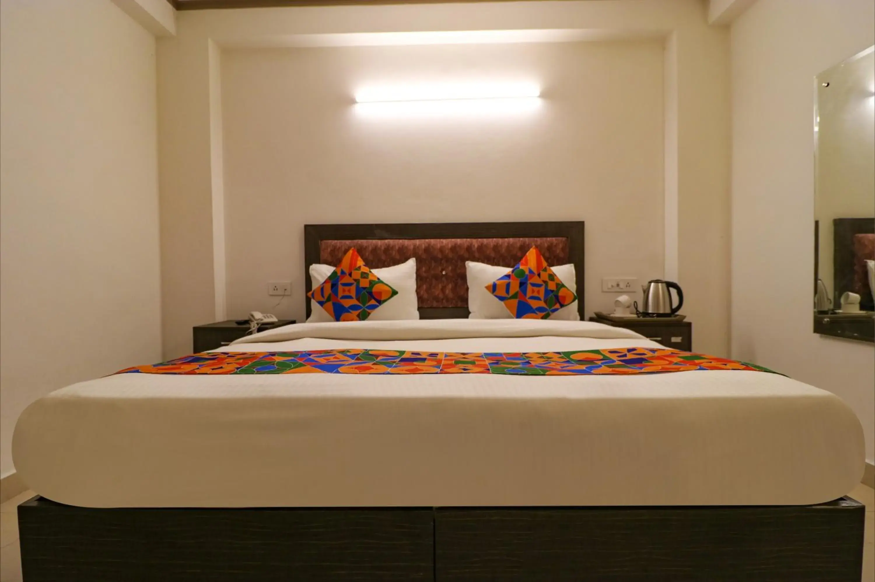 Deluxe Room - single occupancy in FabHotel Dolphin International - Nr IGI Airport New Delhi Deluxe Room - single occupancy in FabHotel Dolphin International - Nr IGI Airport New Delhi