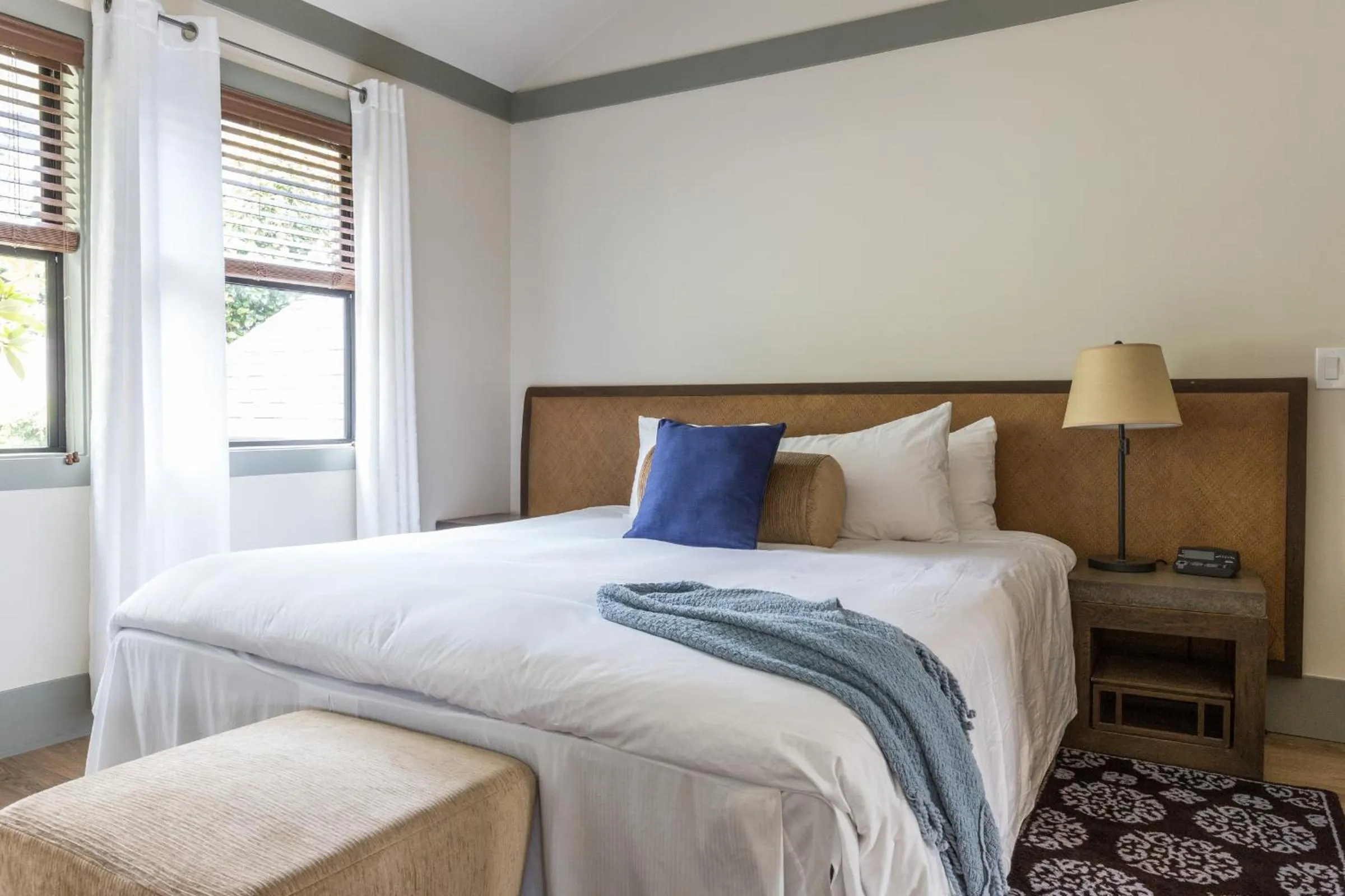 Bed in Heritage House Resort & Spa