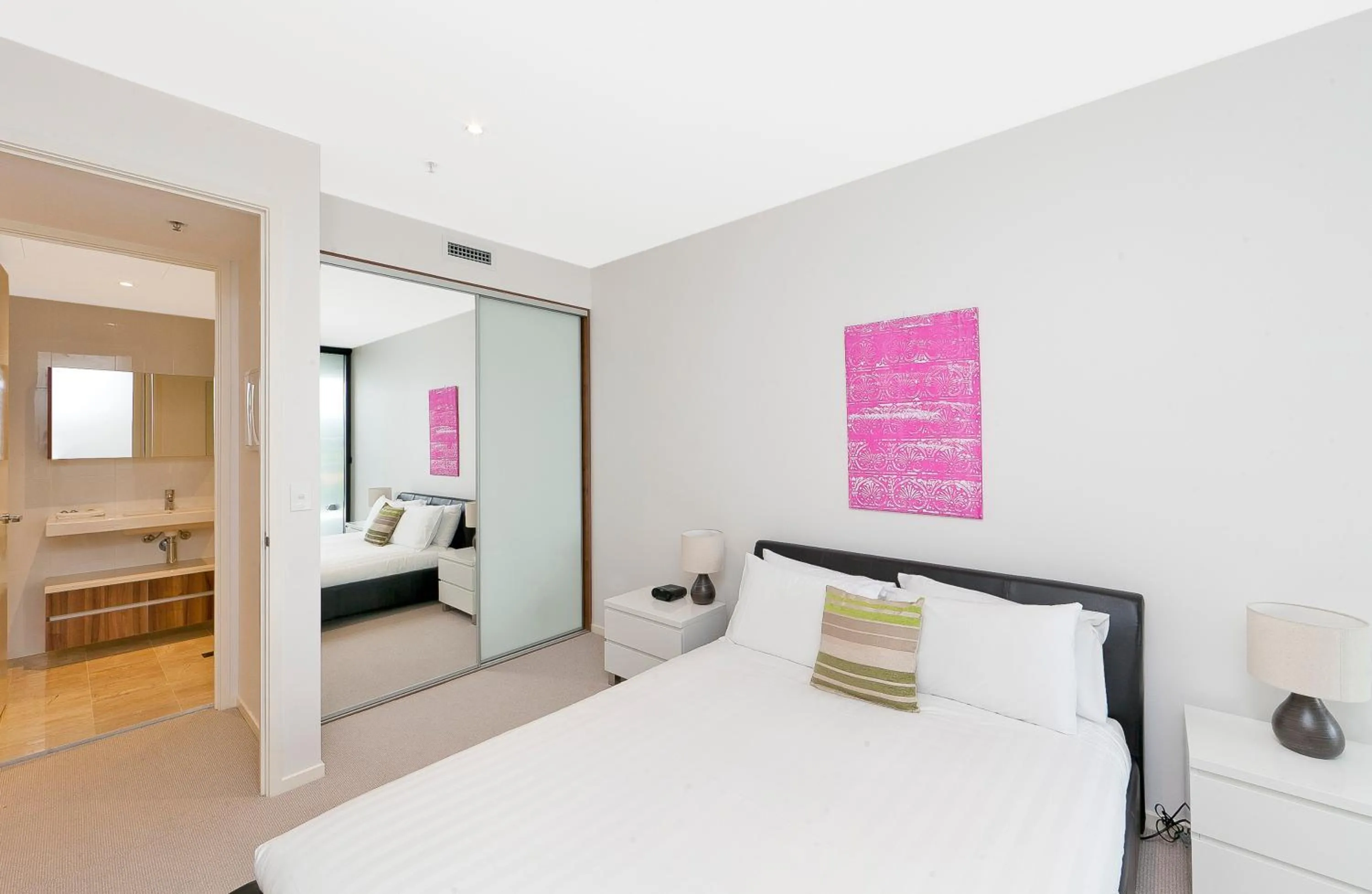 Bedroom in AAC Apartments - Manhattan