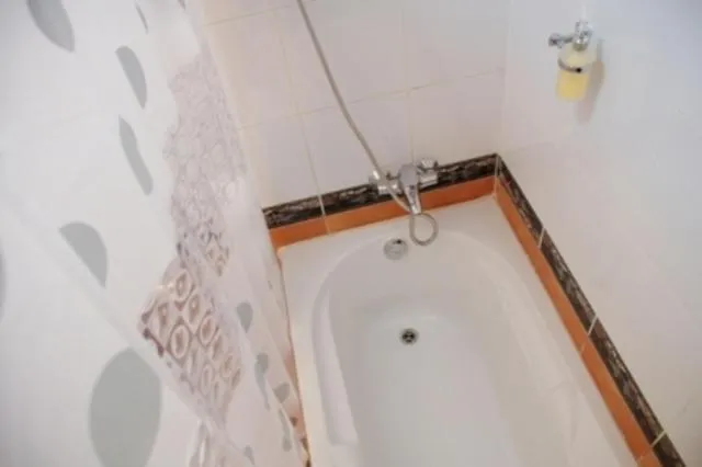 Bathroom in Long Beach Hotel