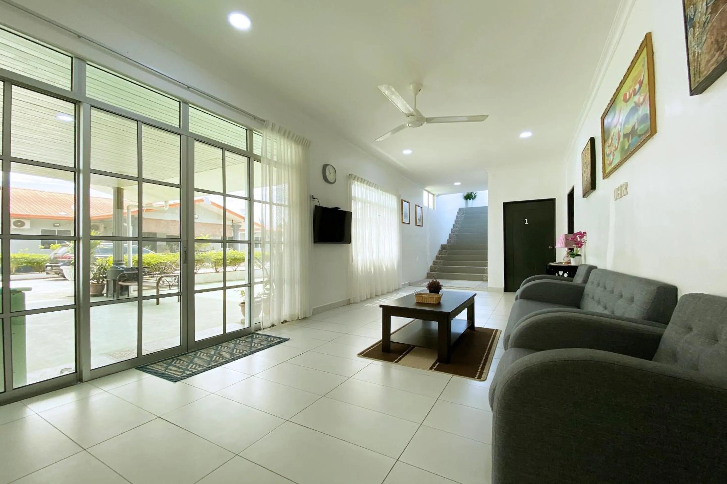 Lobby or reception in Hotel O Dh Residence