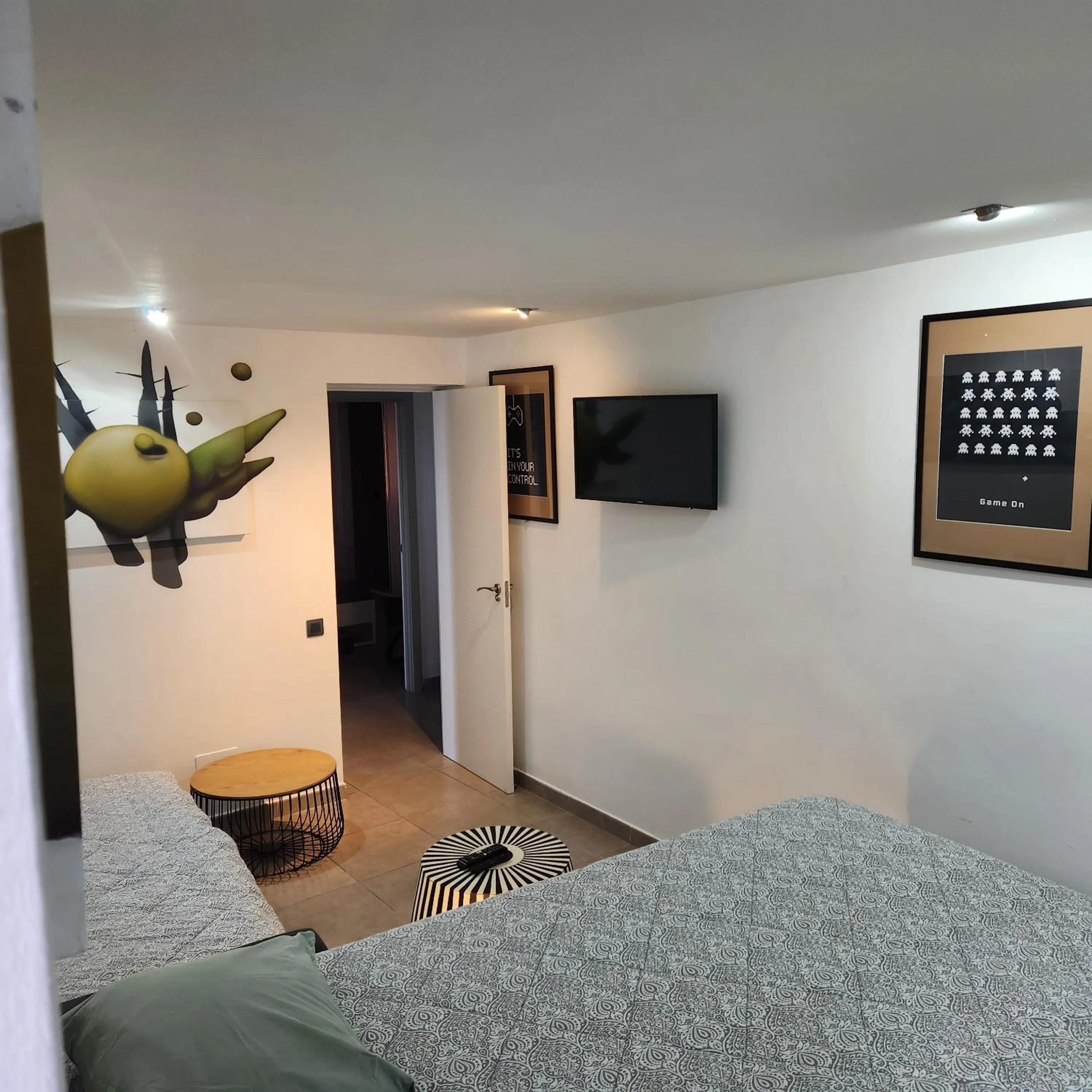 TV and multimedia in Salvia BnB, Habitaciones con Banos Privados