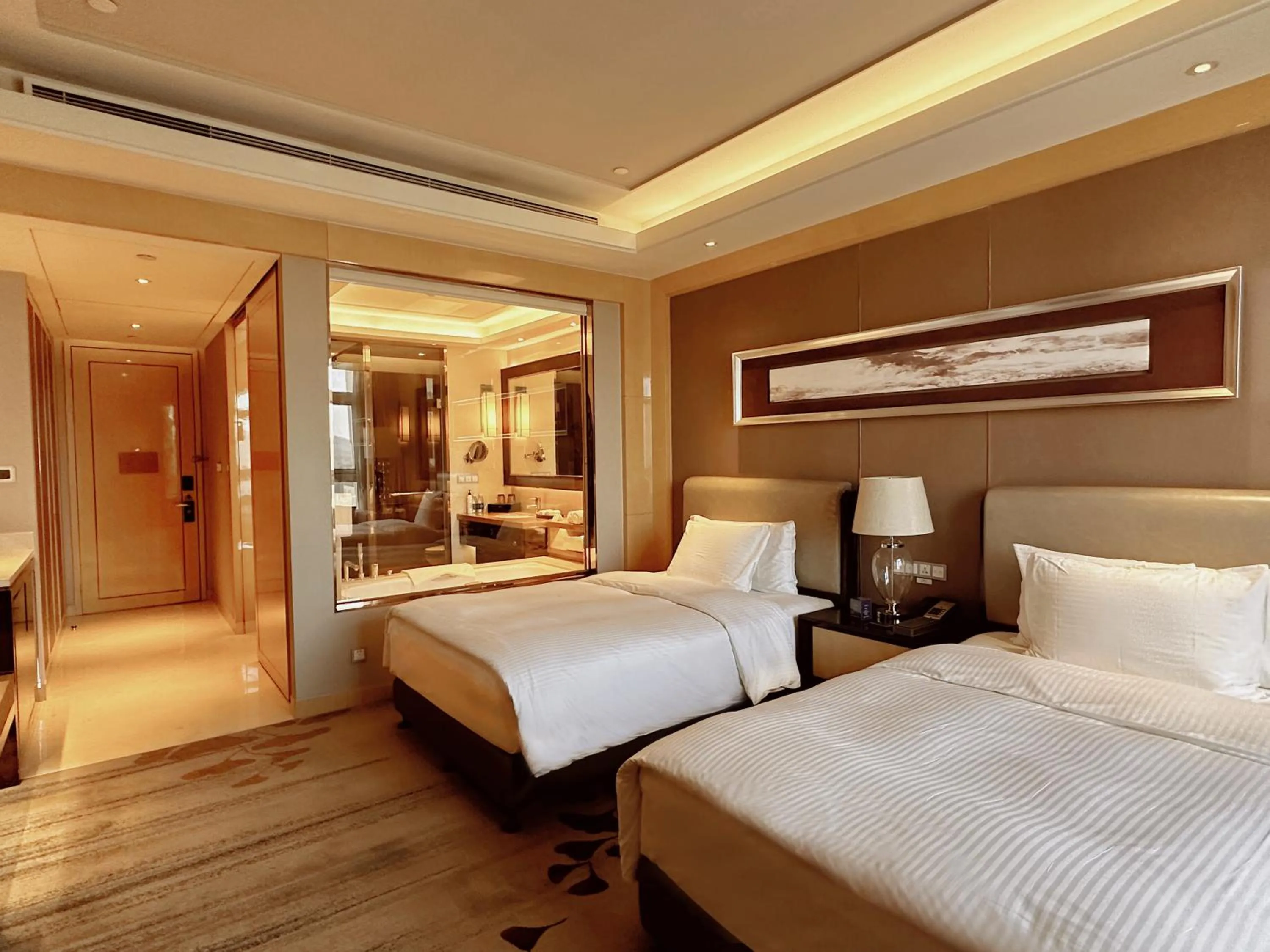 Photo of the whole room, Bed in Wanda Realm Dandong