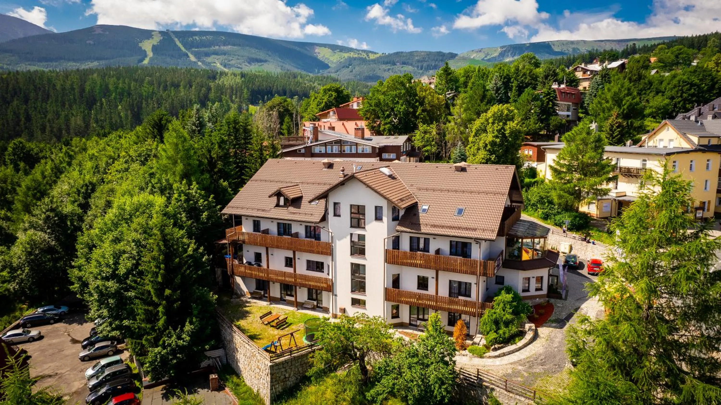 Property building in Karpacki & SPA