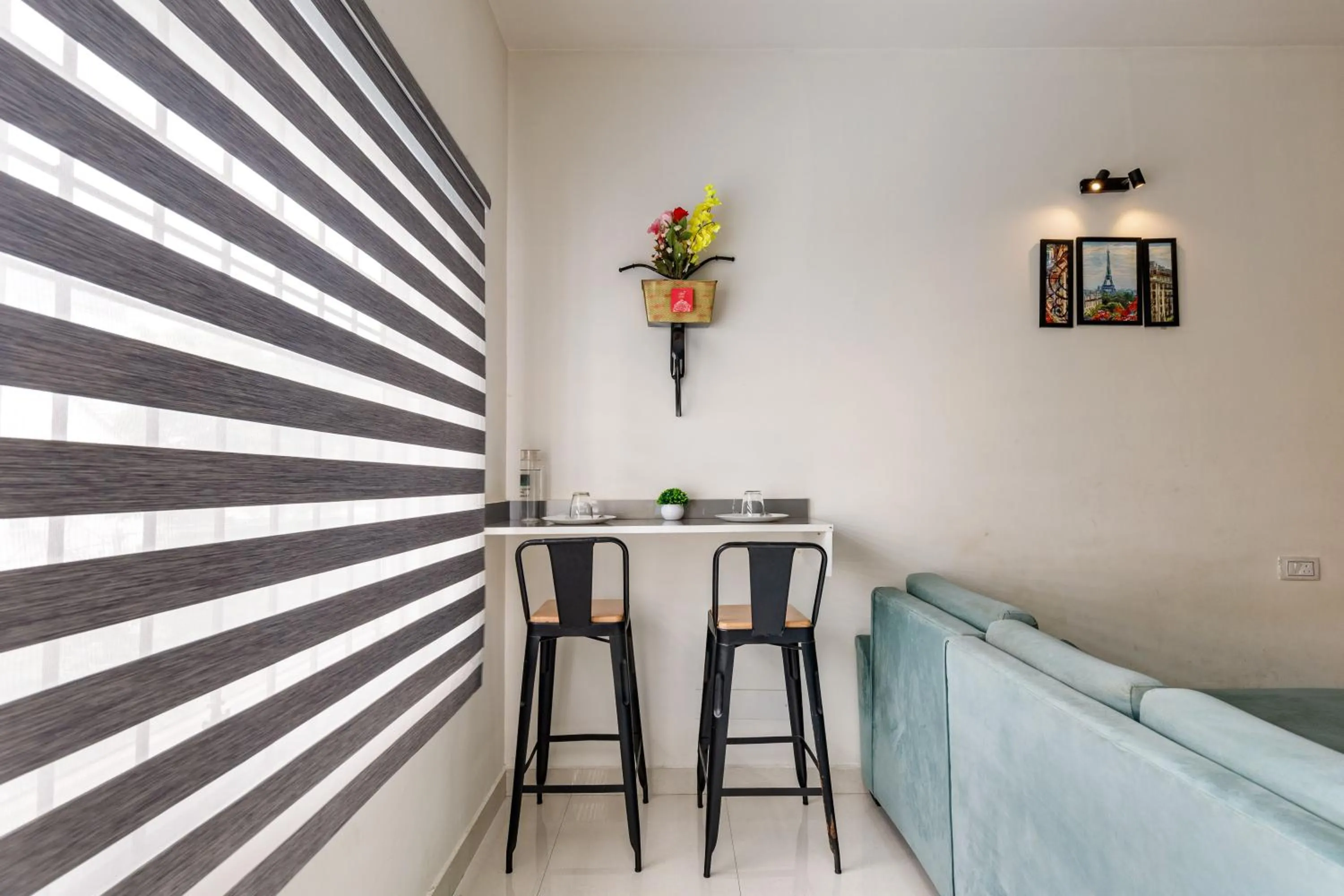 Bed in Eiffel Suites - Kammanahalli