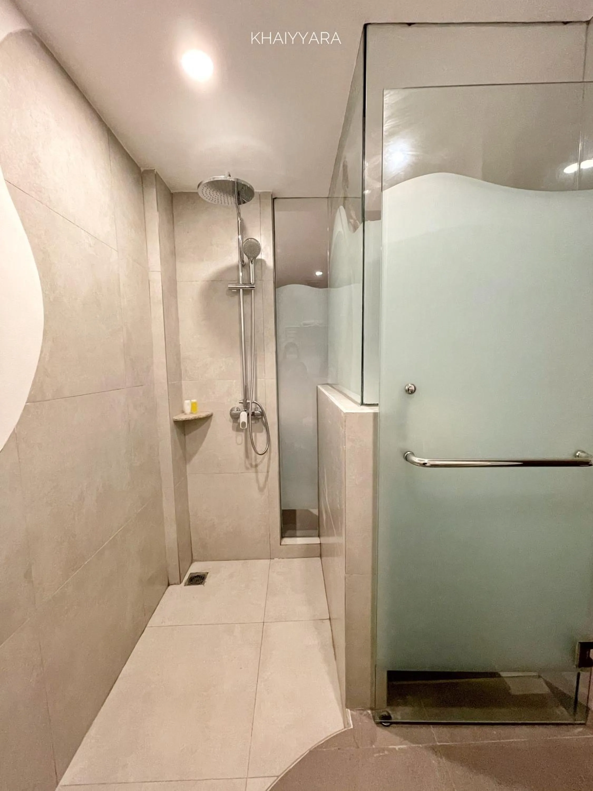 Shower in Khaiyyara Jimbaran Bali