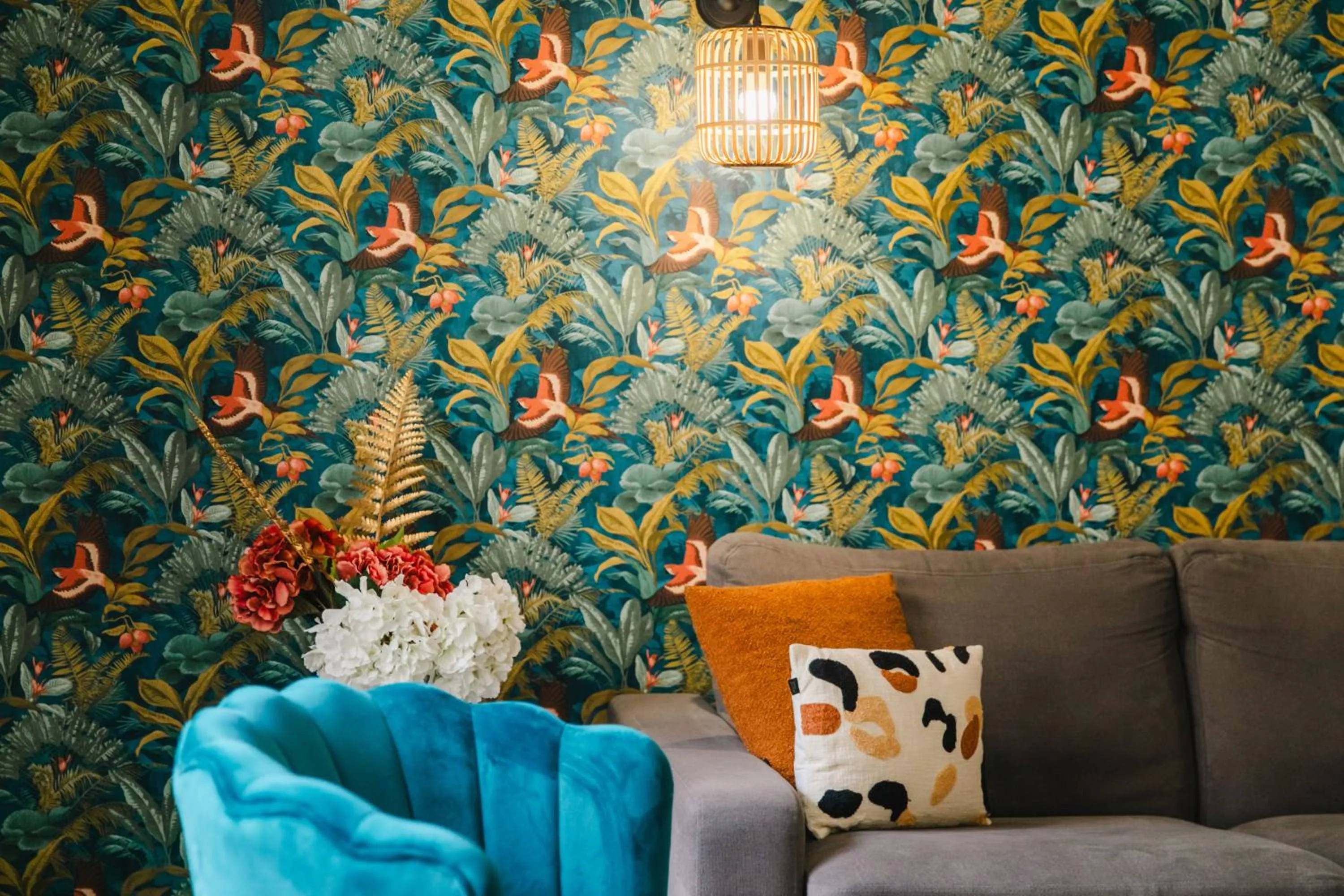 Living room in City Affaire, Petit déjeuner OFFERT en Hypercentre