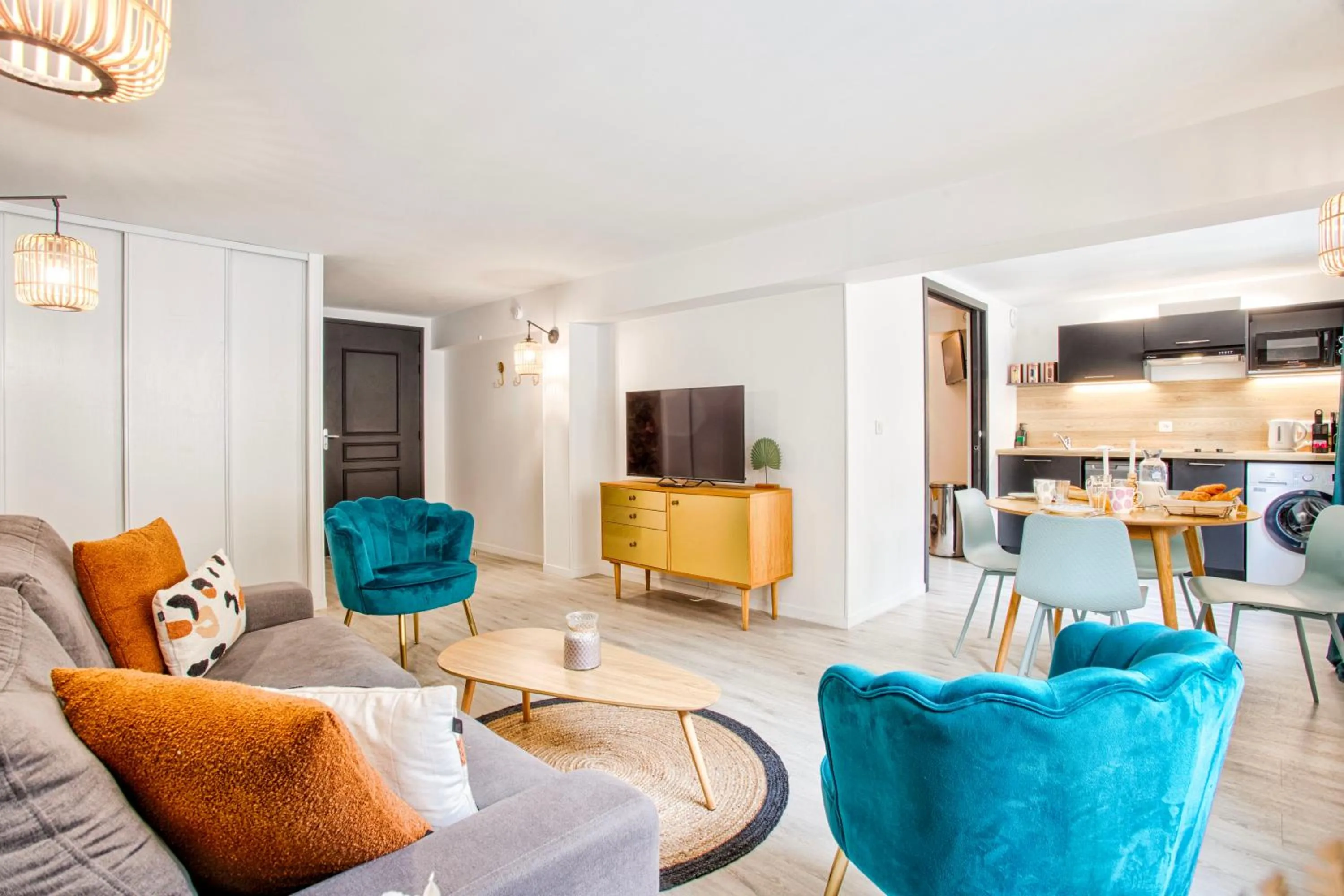 City Affaire, Petit déjeuner OFFERT en Hypercentre