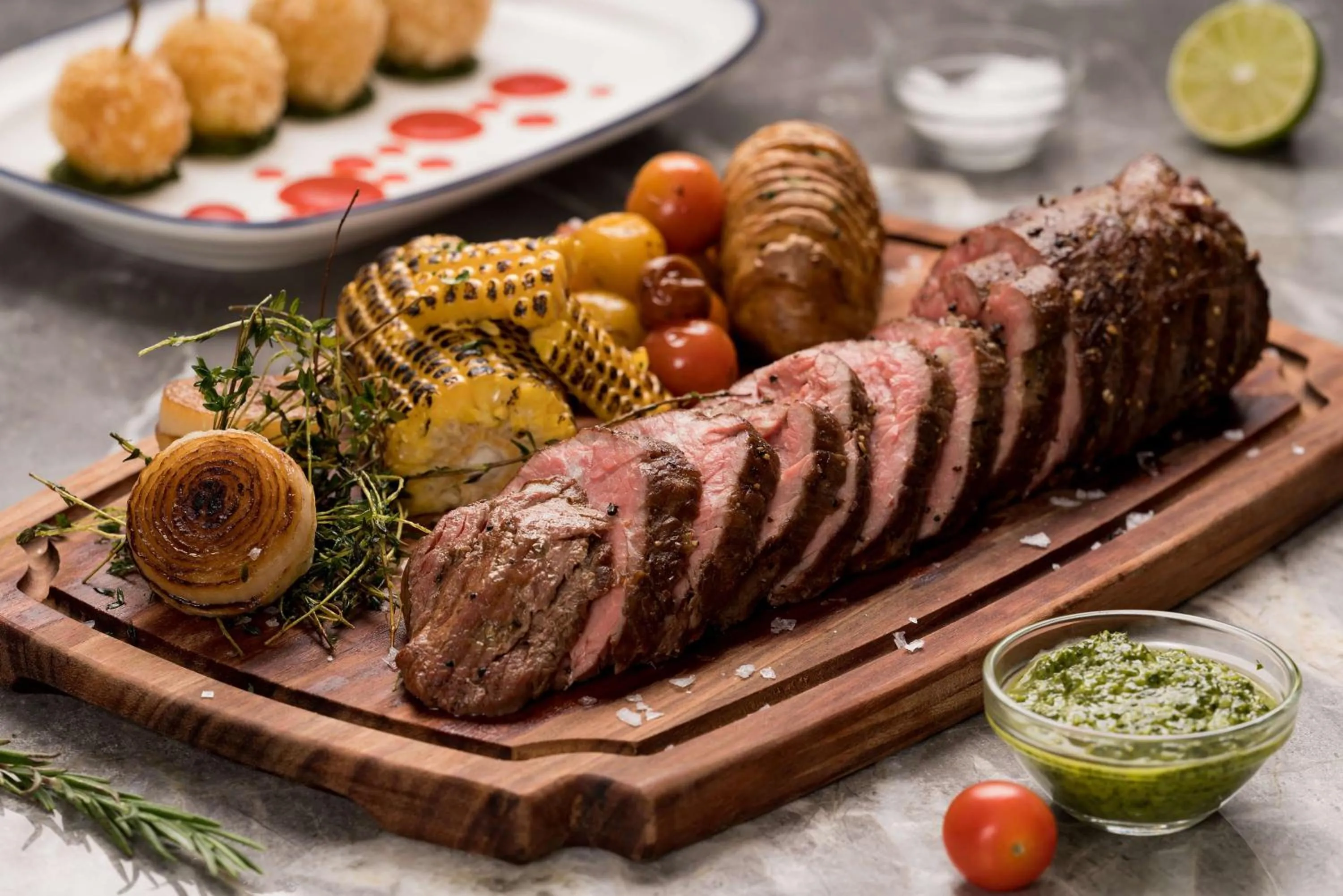 Restaurant/places to eat in Radisson Blu Hotel Riyadh Qurtuba