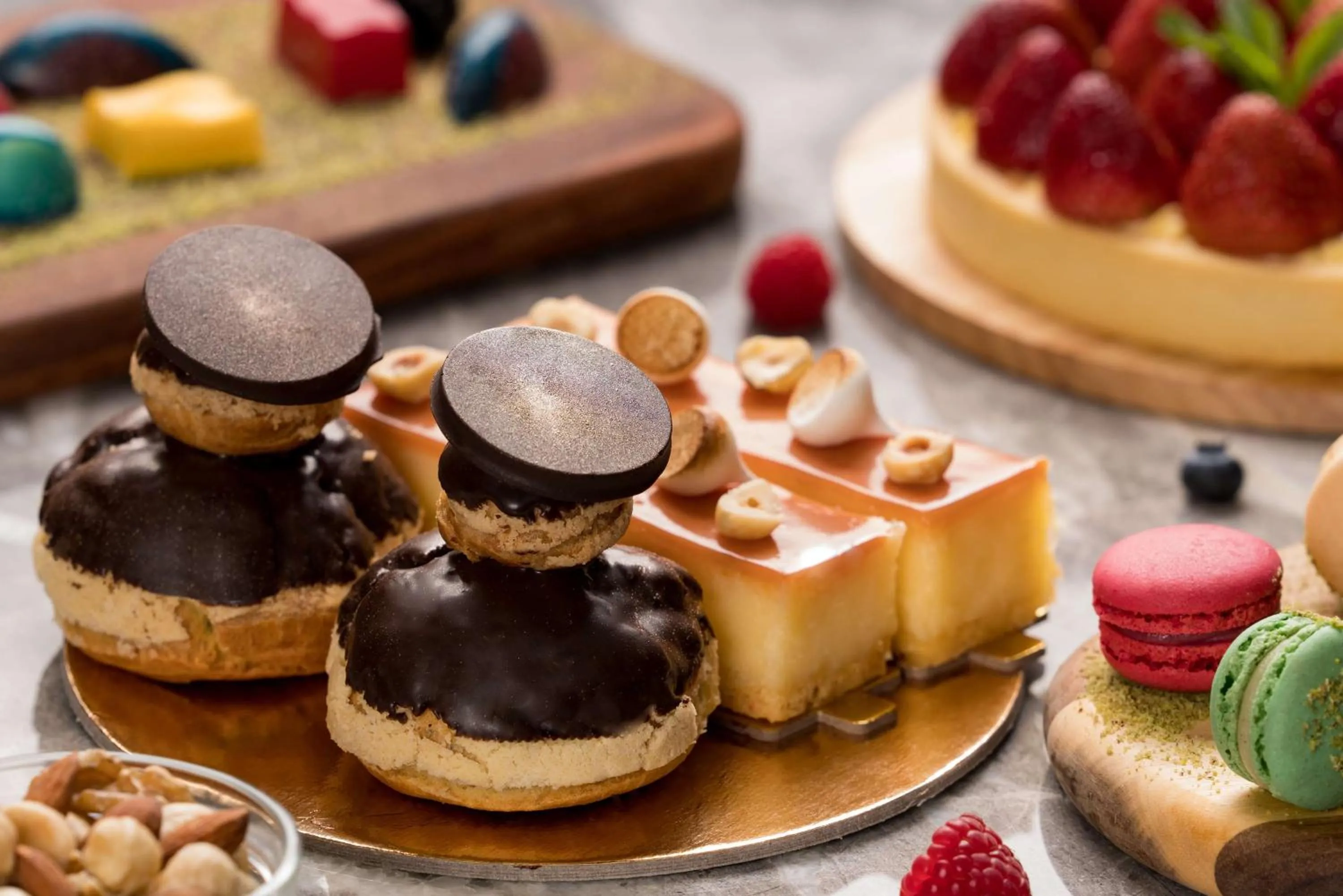 Restaurant/places to eat in Radisson Blu Hotel Riyadh Qurtuba