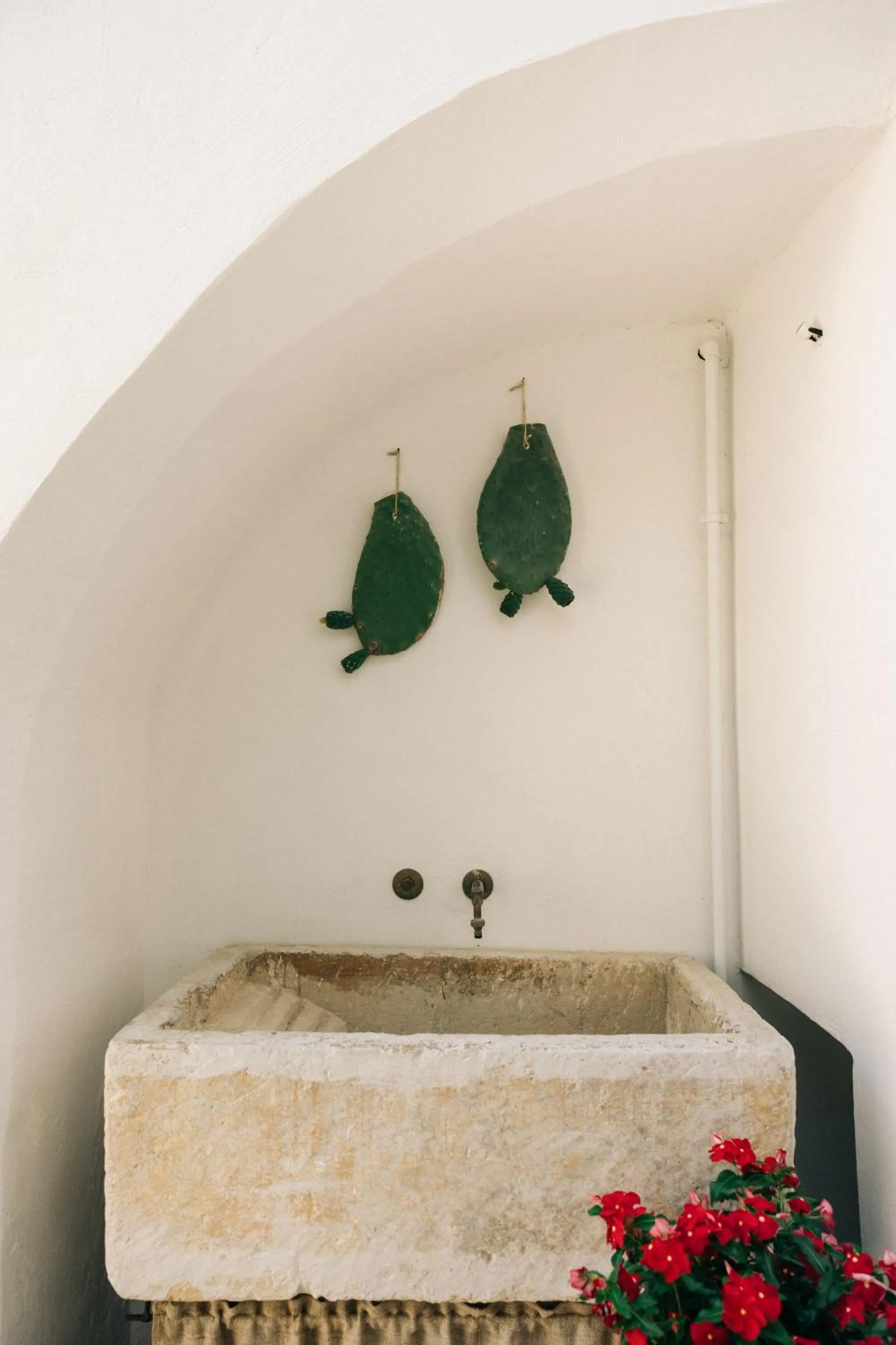 Decorative detail in Corte Manfredi