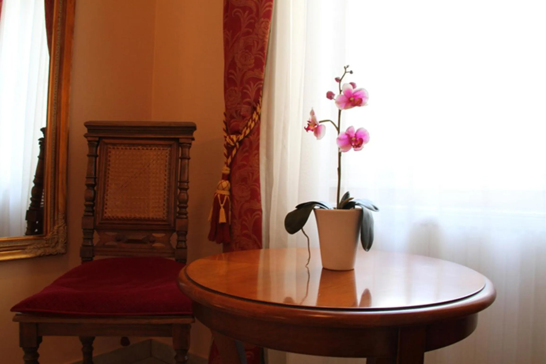 Seating area in Hotel Apartment Rothensteiner