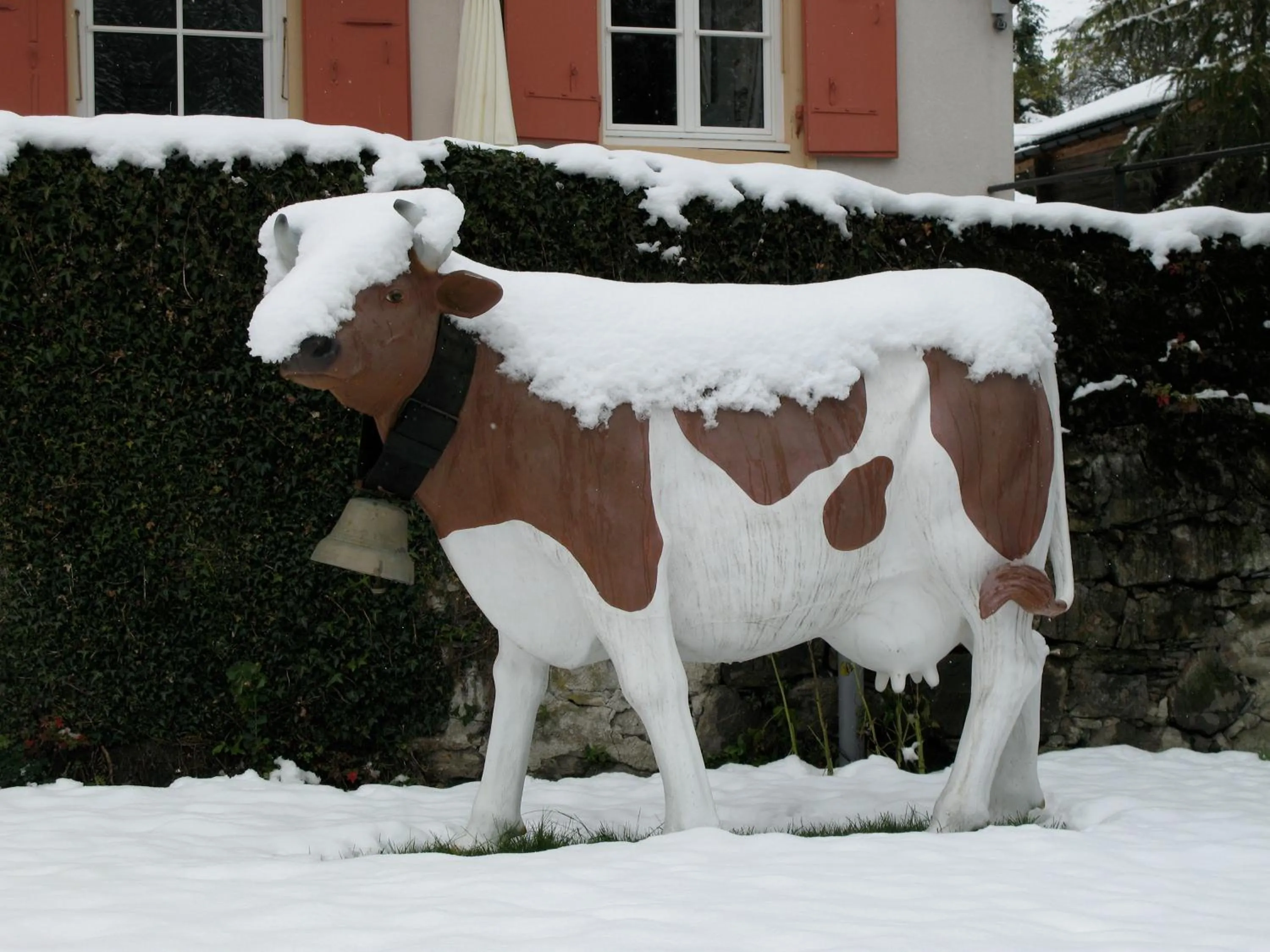 Decorative detail in Historic Hotel du Pillon