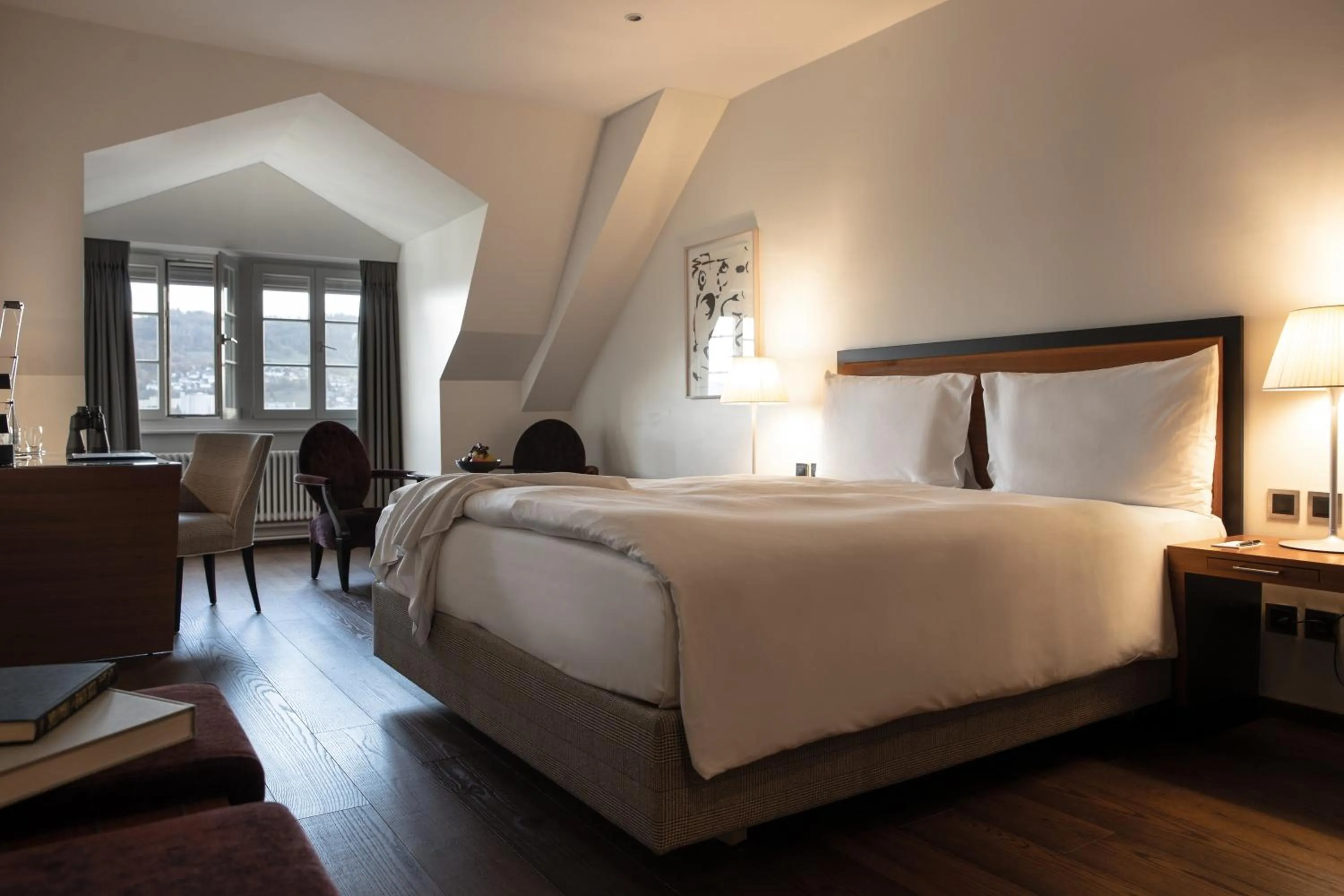 Photo of the whole room, Bed in Hotel Bellevue Palace Bern