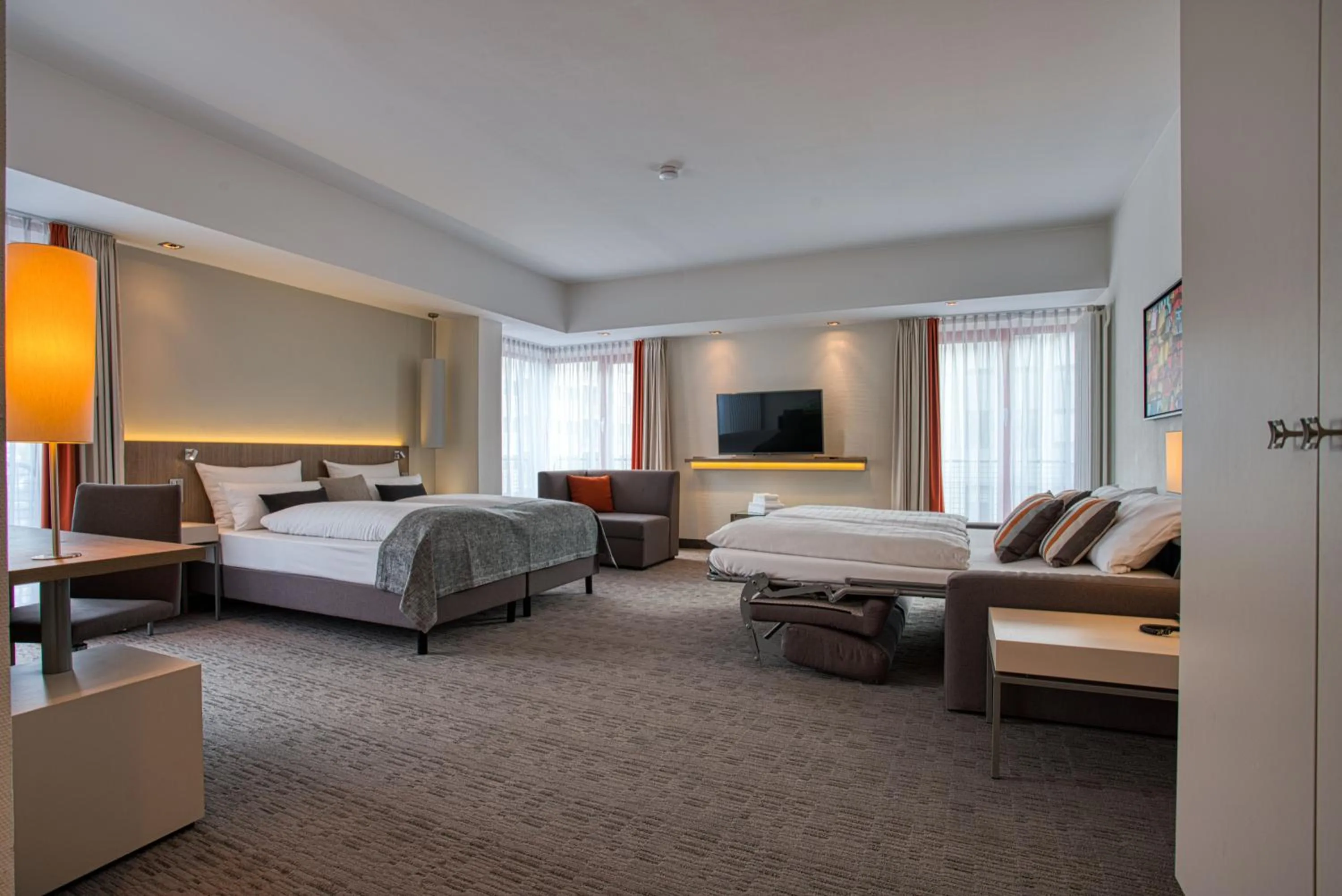 Bed in Kommerzhotel Köln