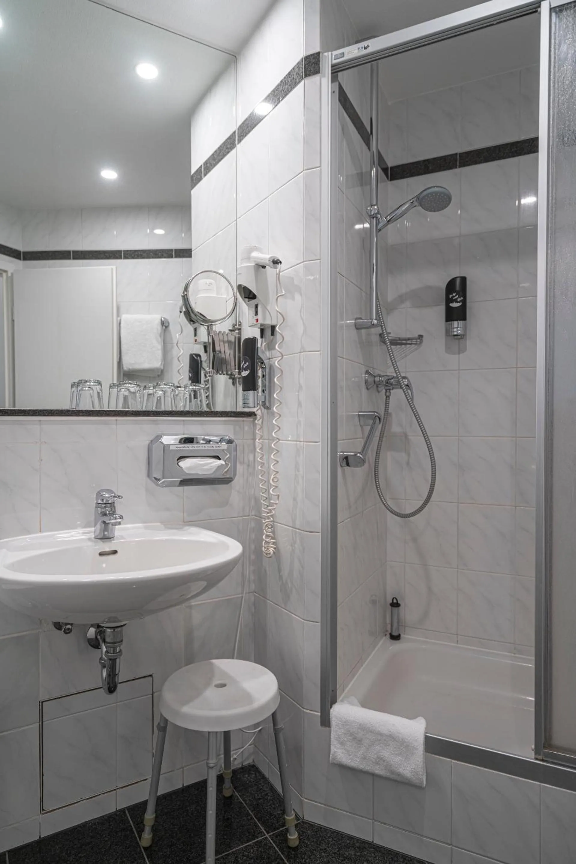 Shower in BIG MAMA Leipzig