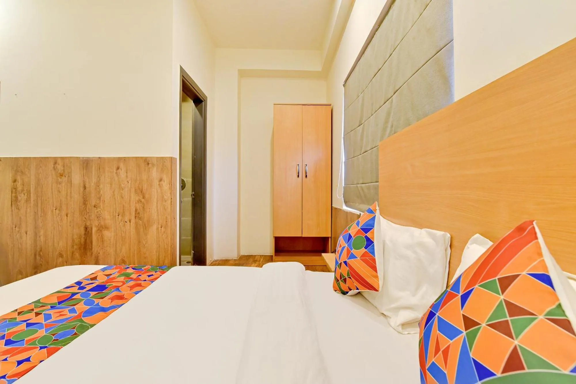 Bed in OYO 79651 TownHouse OTH Buddhi