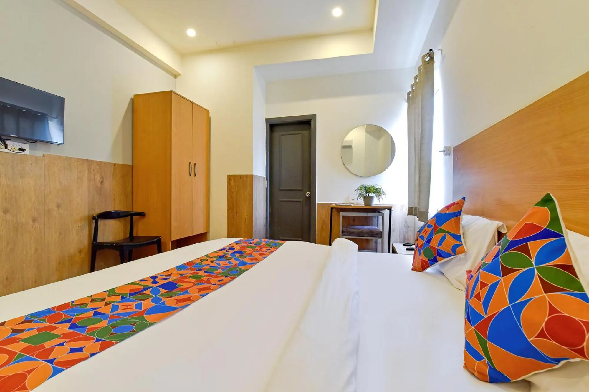 Bed in OYO 79651 TownHouse OTH Buddhi