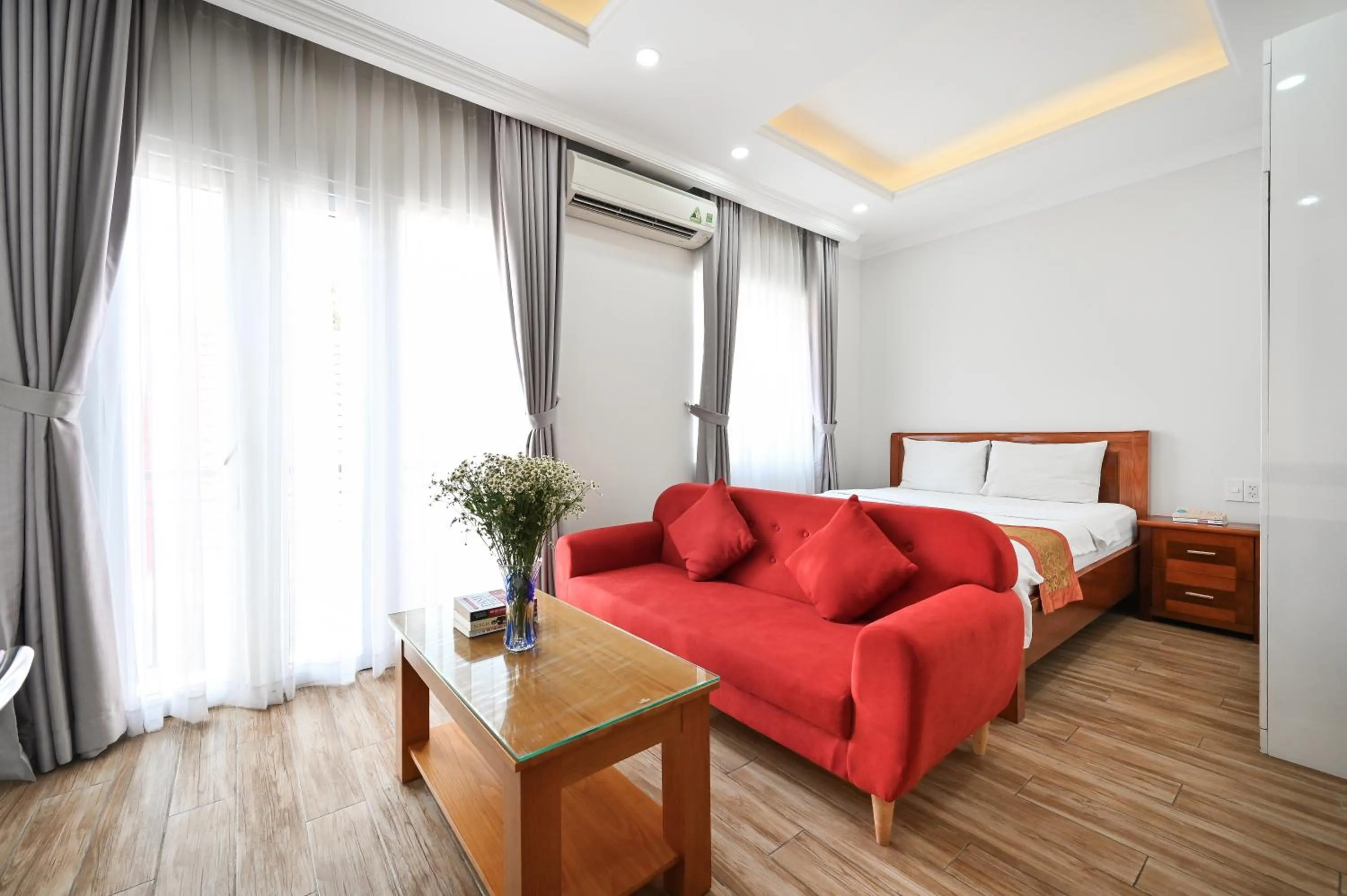Living room, Bed in Genie Hotel & Serviced Apartments