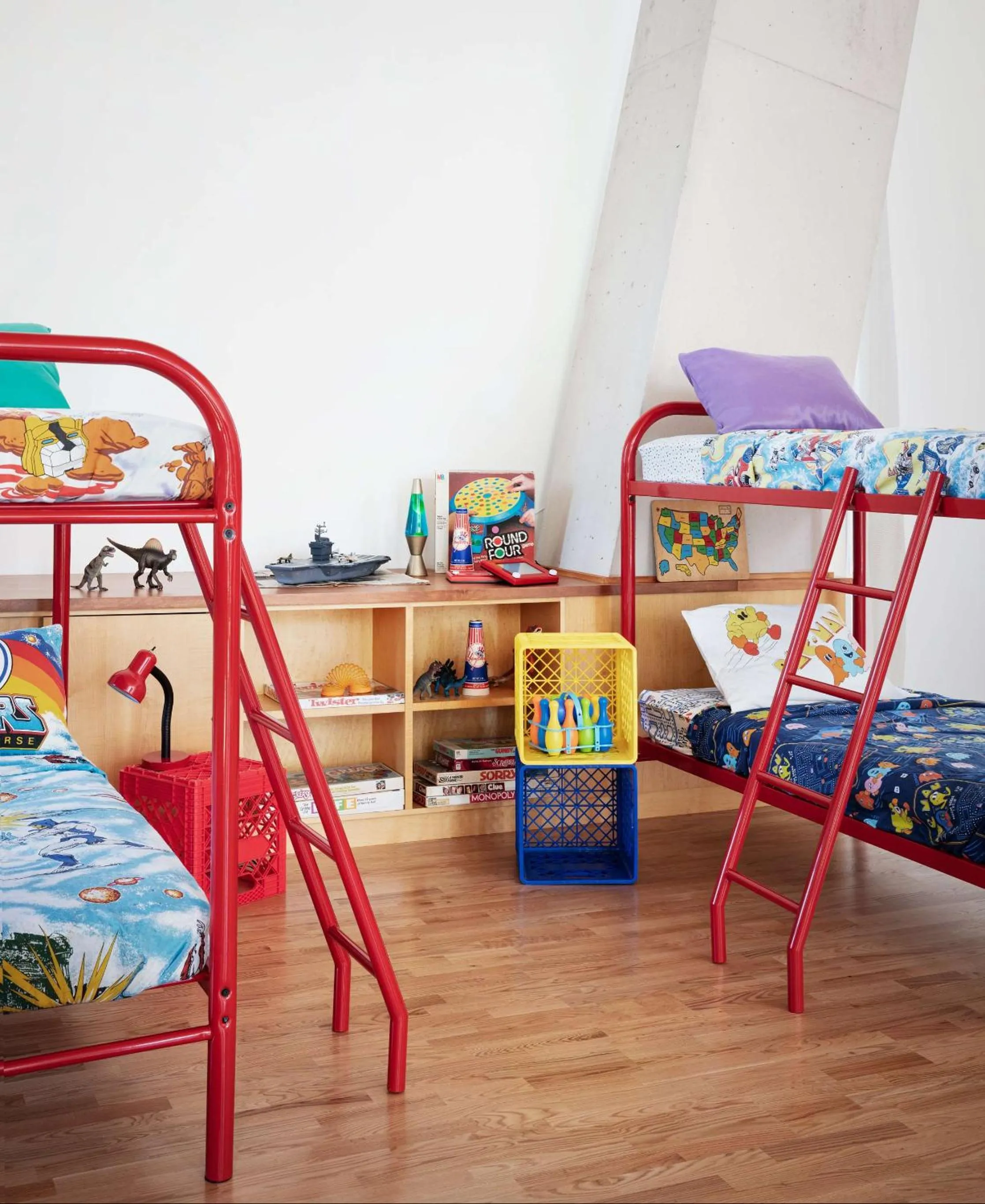 Bed in Graduate by Hilton New York