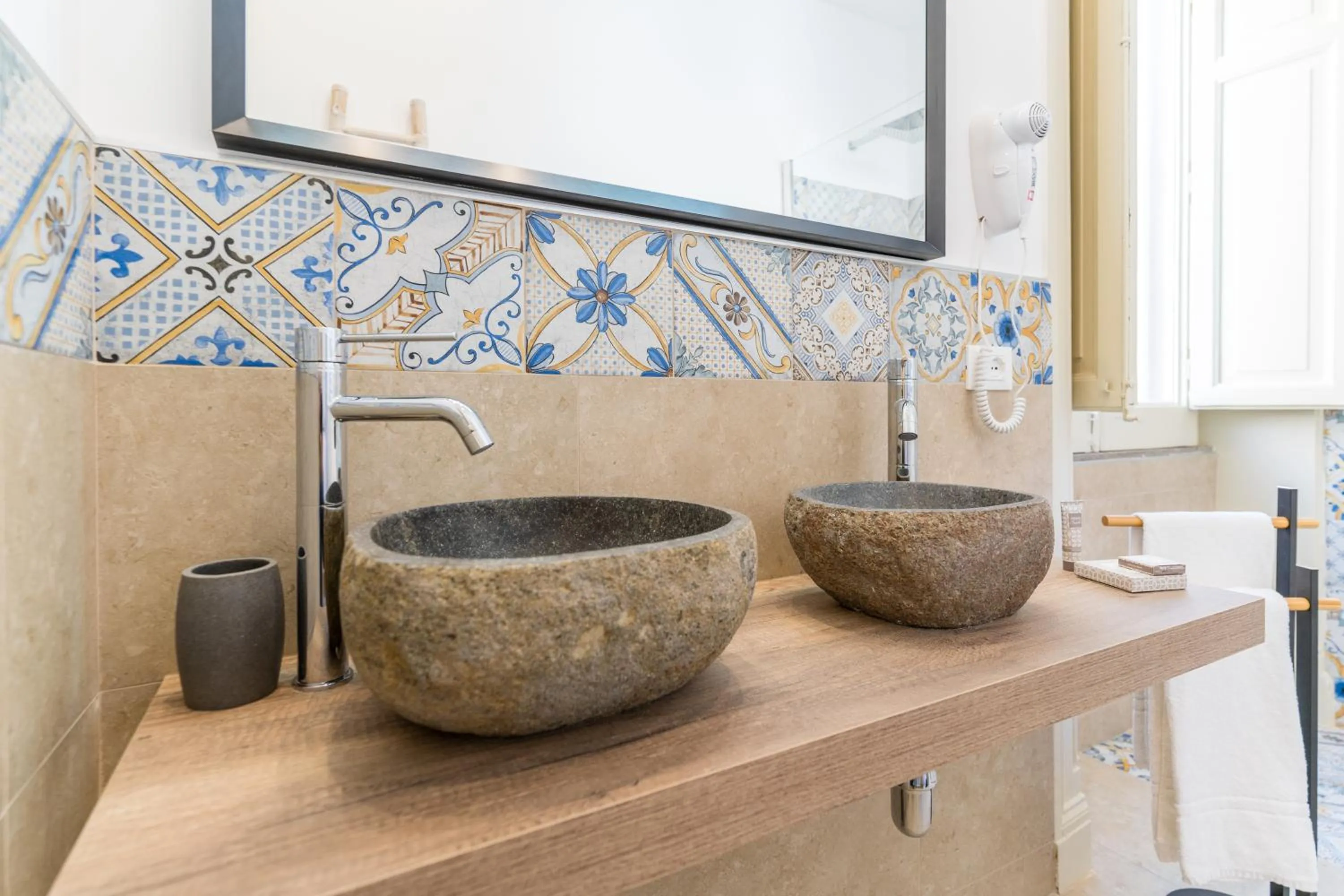 Bathroom in Mama Tita Rooms and Breakfast