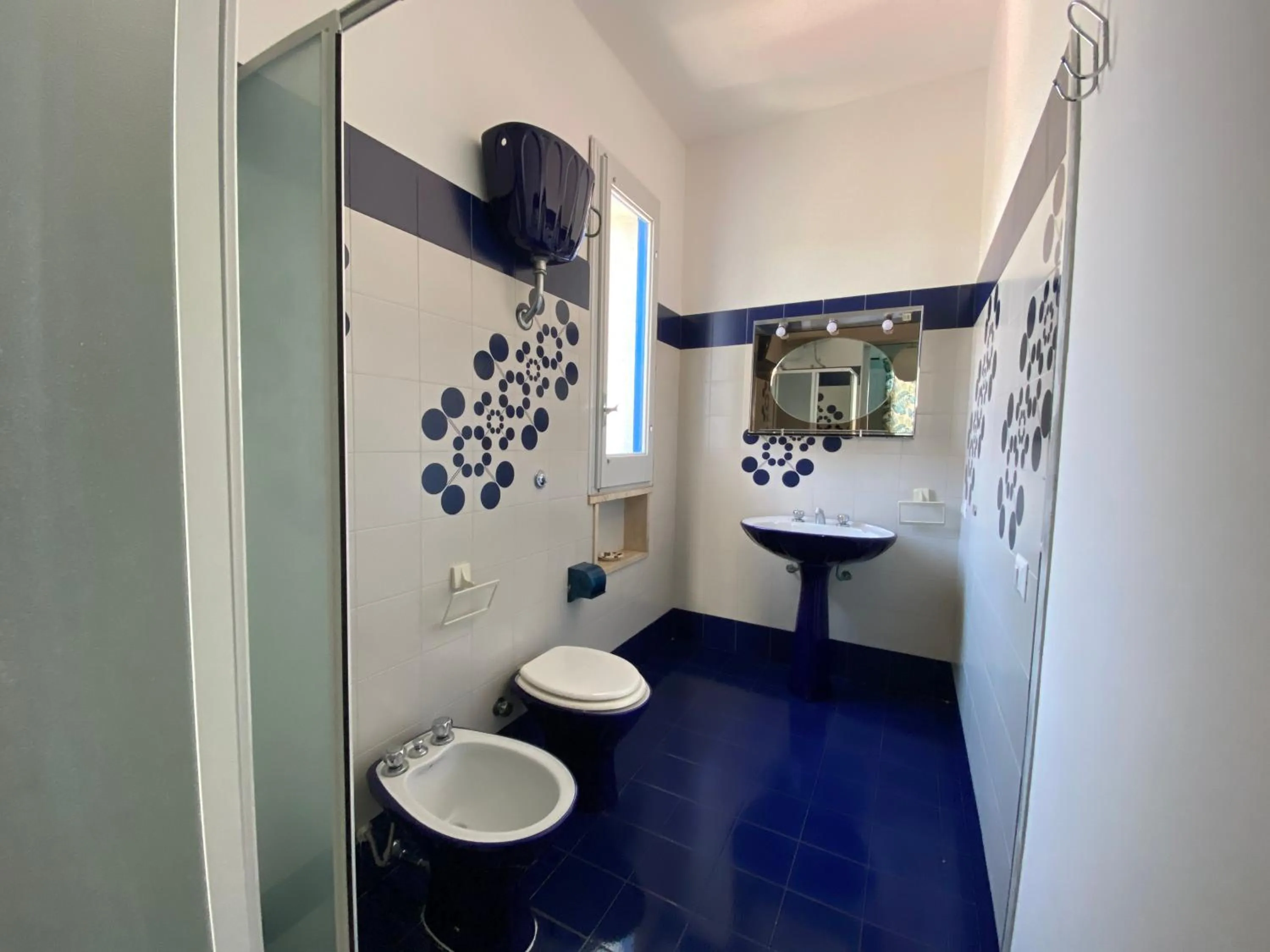 Bathroom in AFFITTACAMERE PIAZZA MAMELI