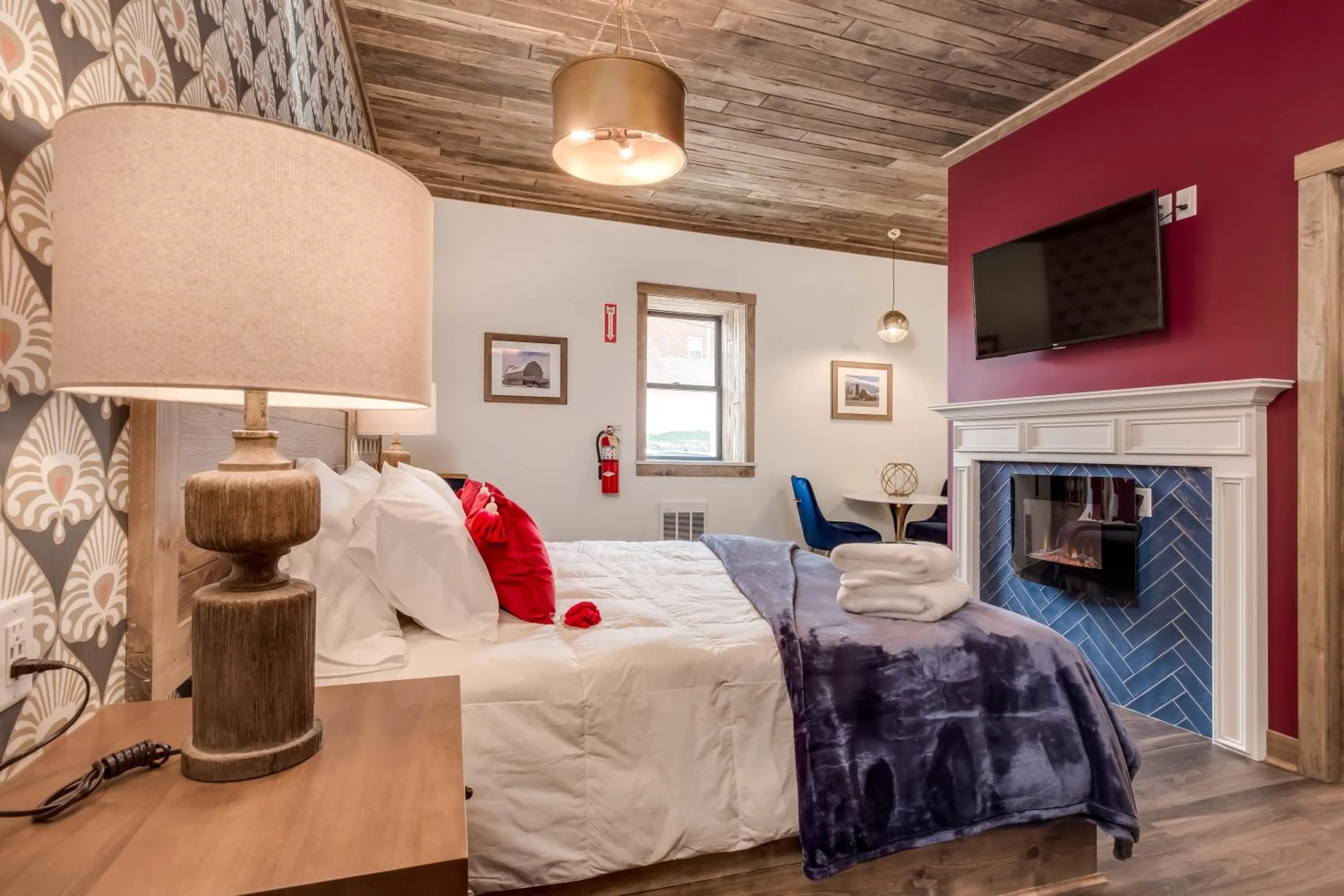 Bed in The Port of Prescott Boutique Hotel