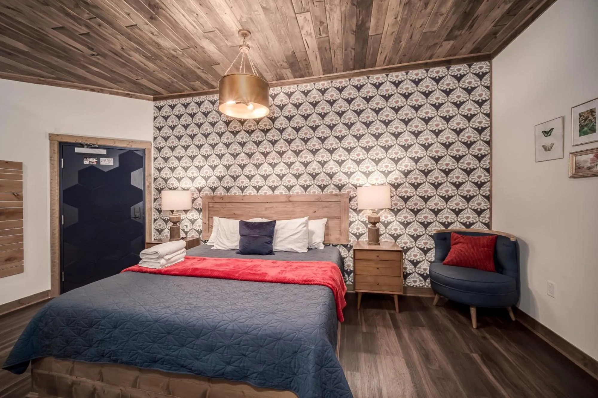 Bed in The Port of Prescott Boutique Hotel