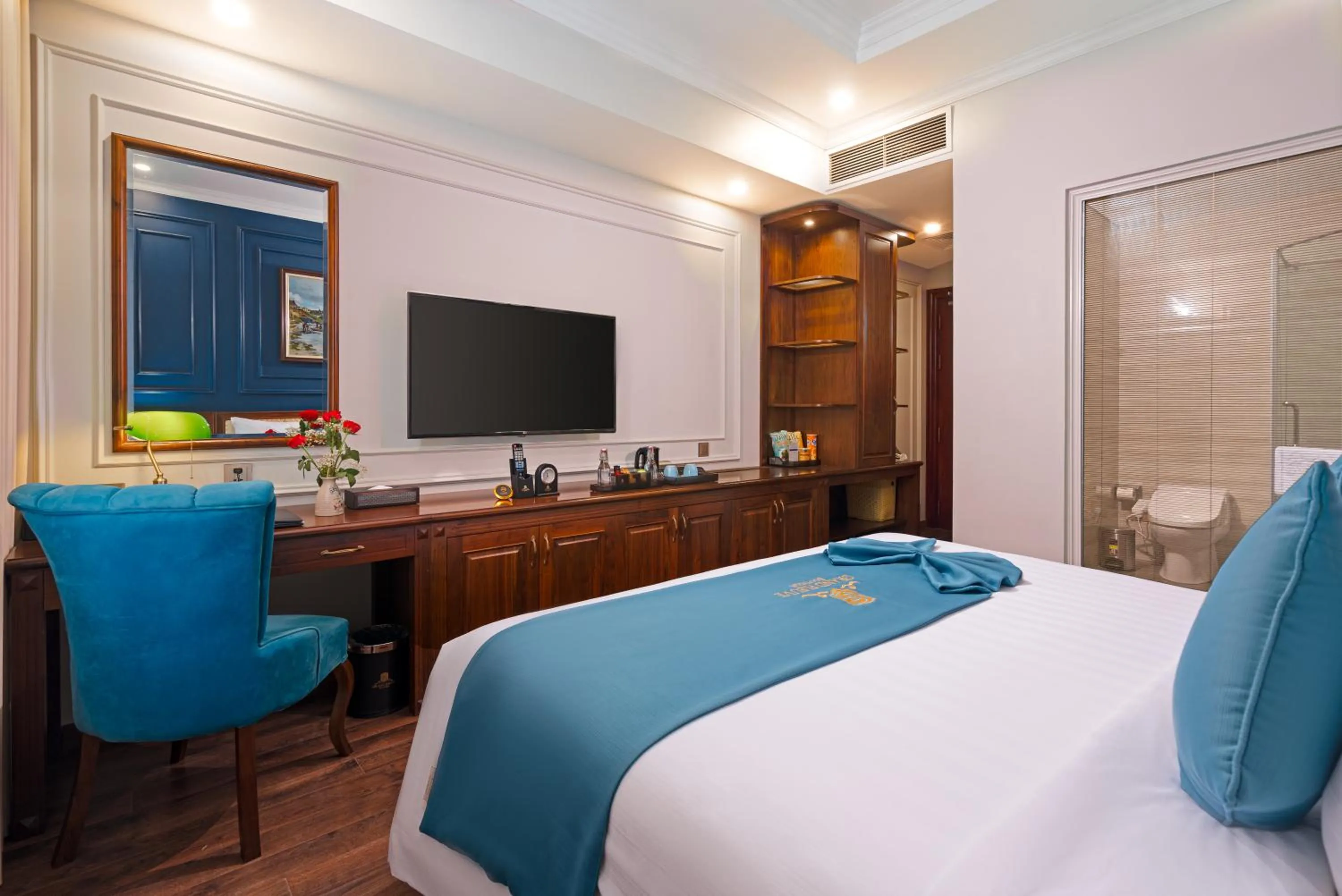 Bed in Grand Fleuve Boutique