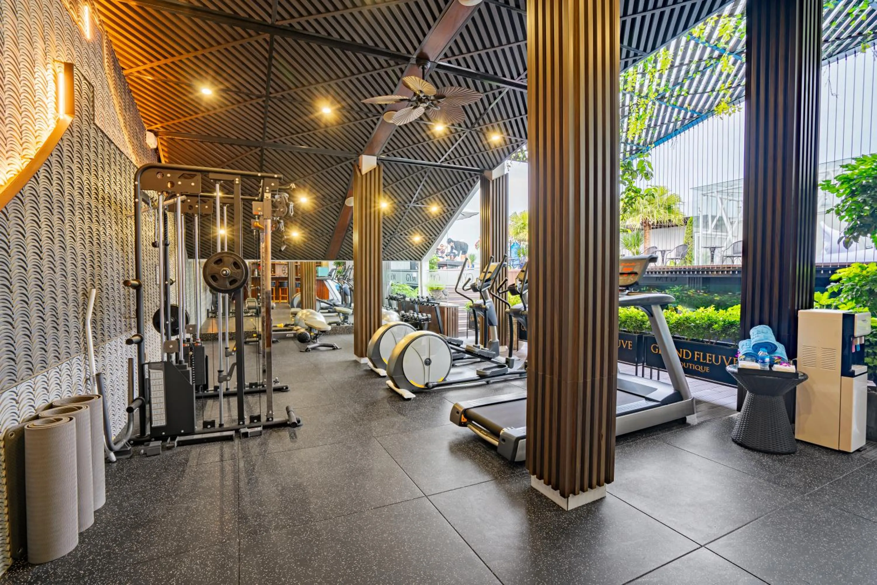 Fitness centre/facilities in Grand Fleuve Boutique