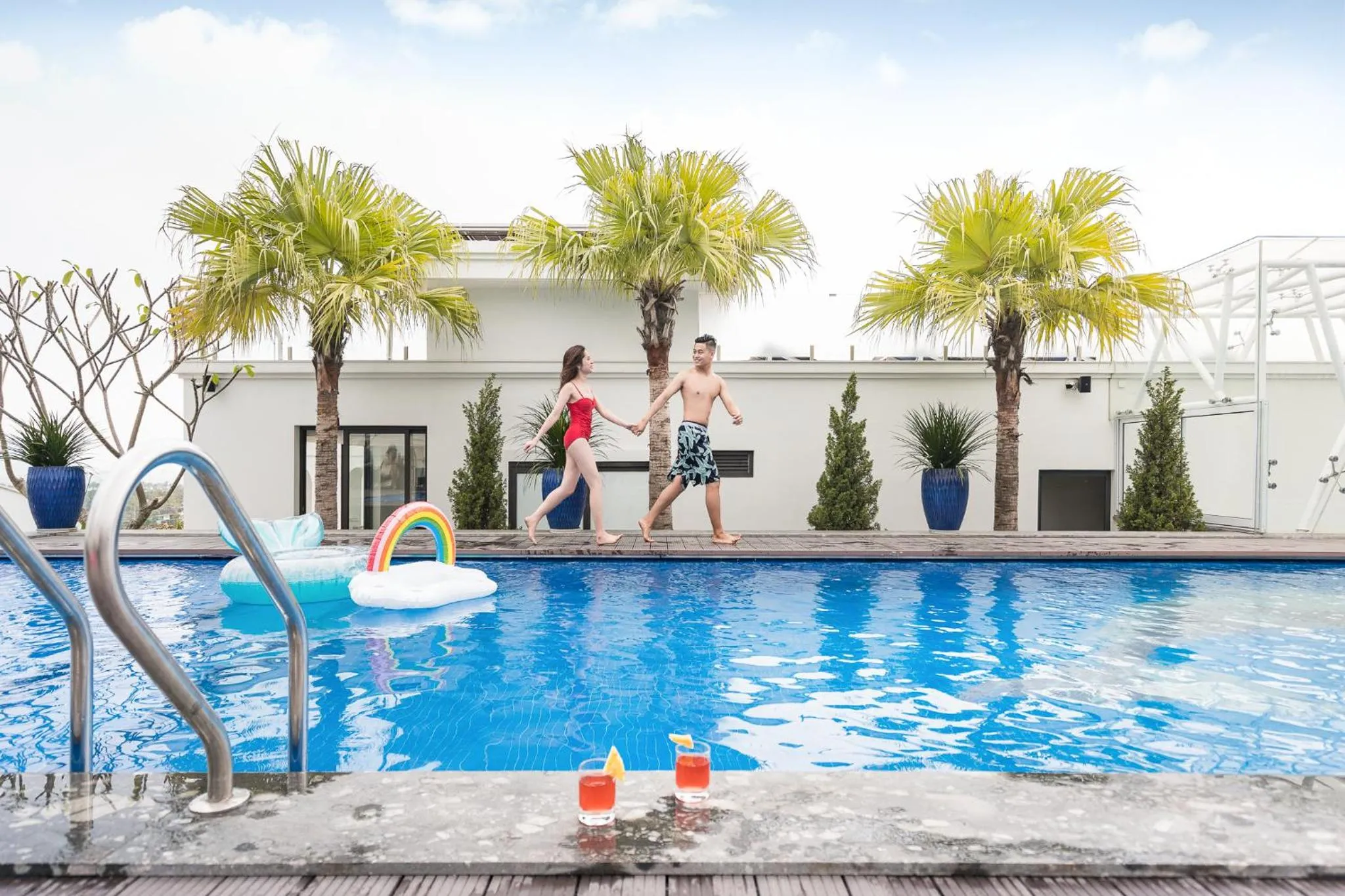 Swimming pool in Grand Fleuve Boutique